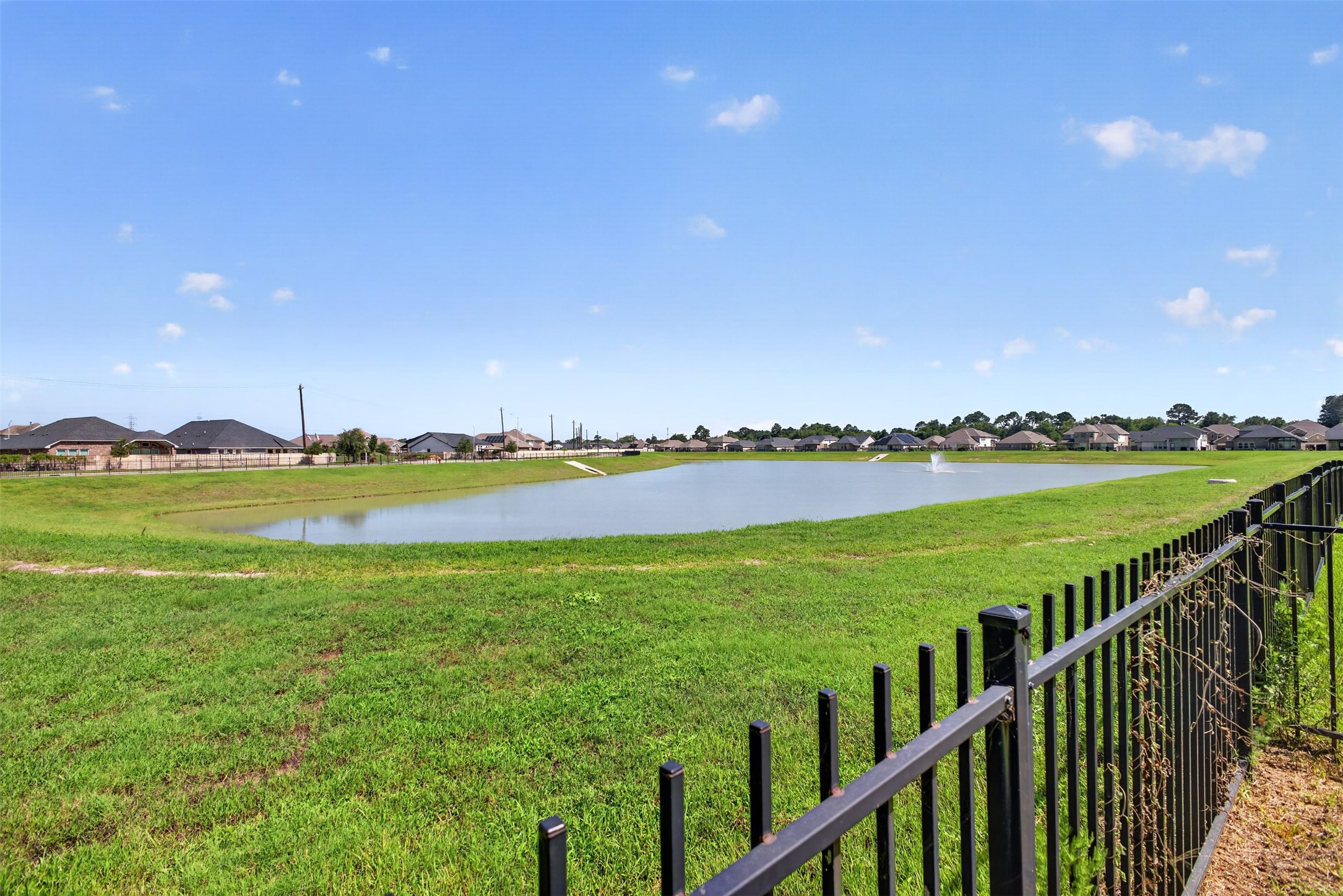 23515 Meritage Drive, Alvin, TX 77511
