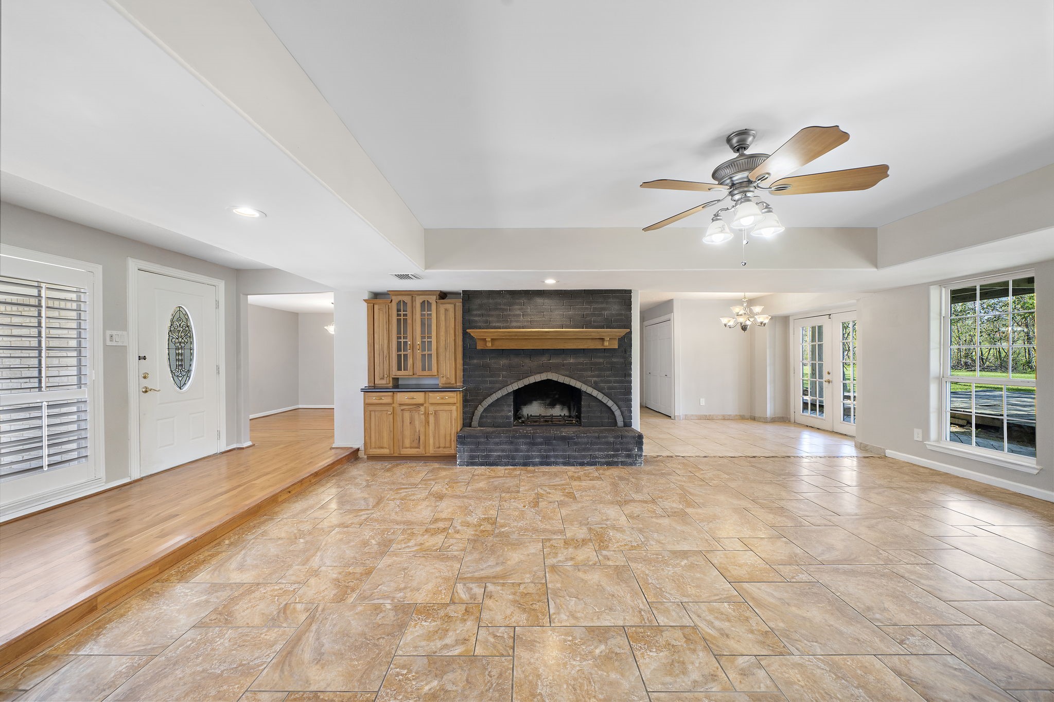7710 Antoine Drive, Houston, TX 77088