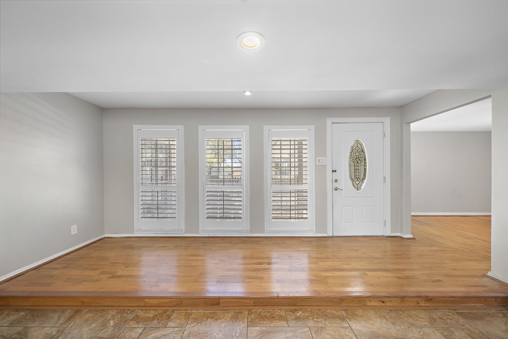 7710 Antoine Drive, Houston, TX 77088