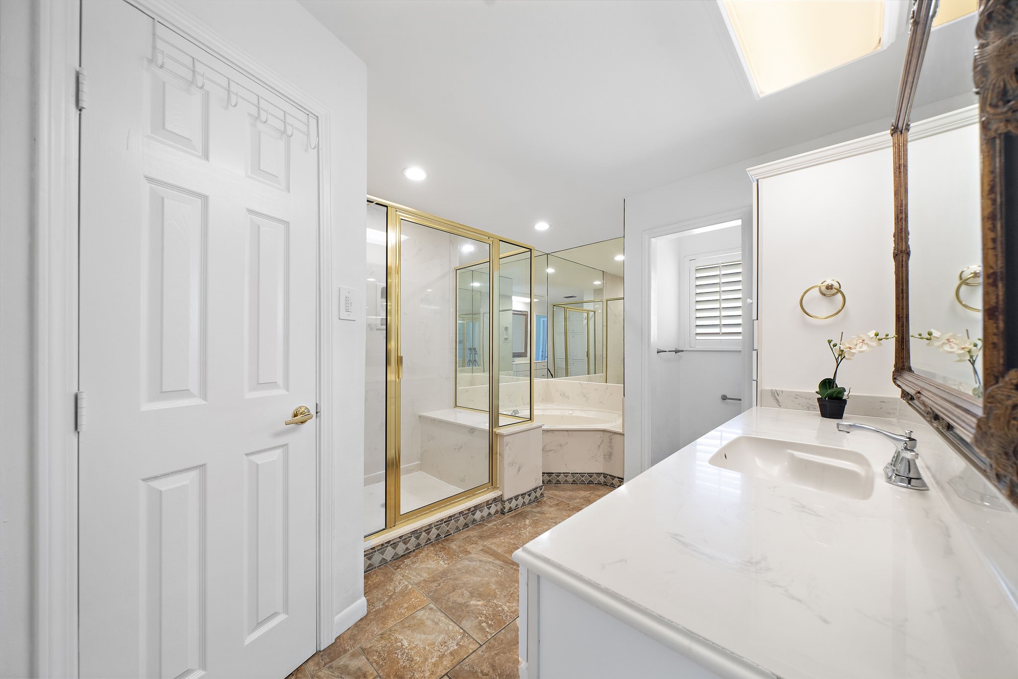 7710 Antoine Drive, Houston, TX 77088