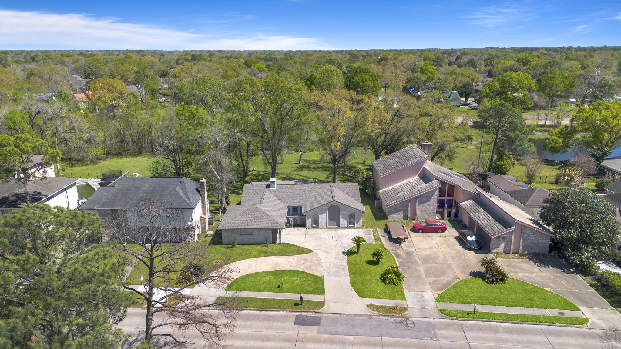 Extensive front and backyard with future lake view!