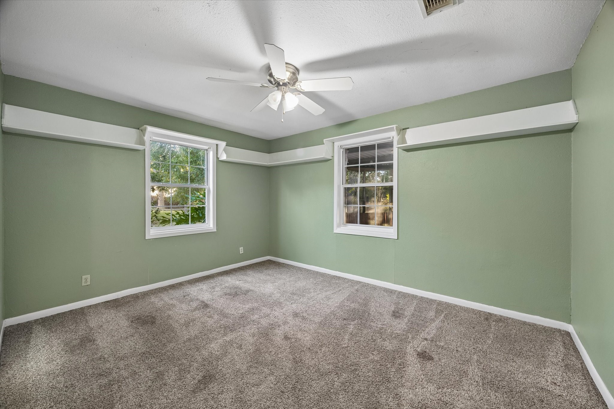 3114 George Street, Bacliff, TX 77518