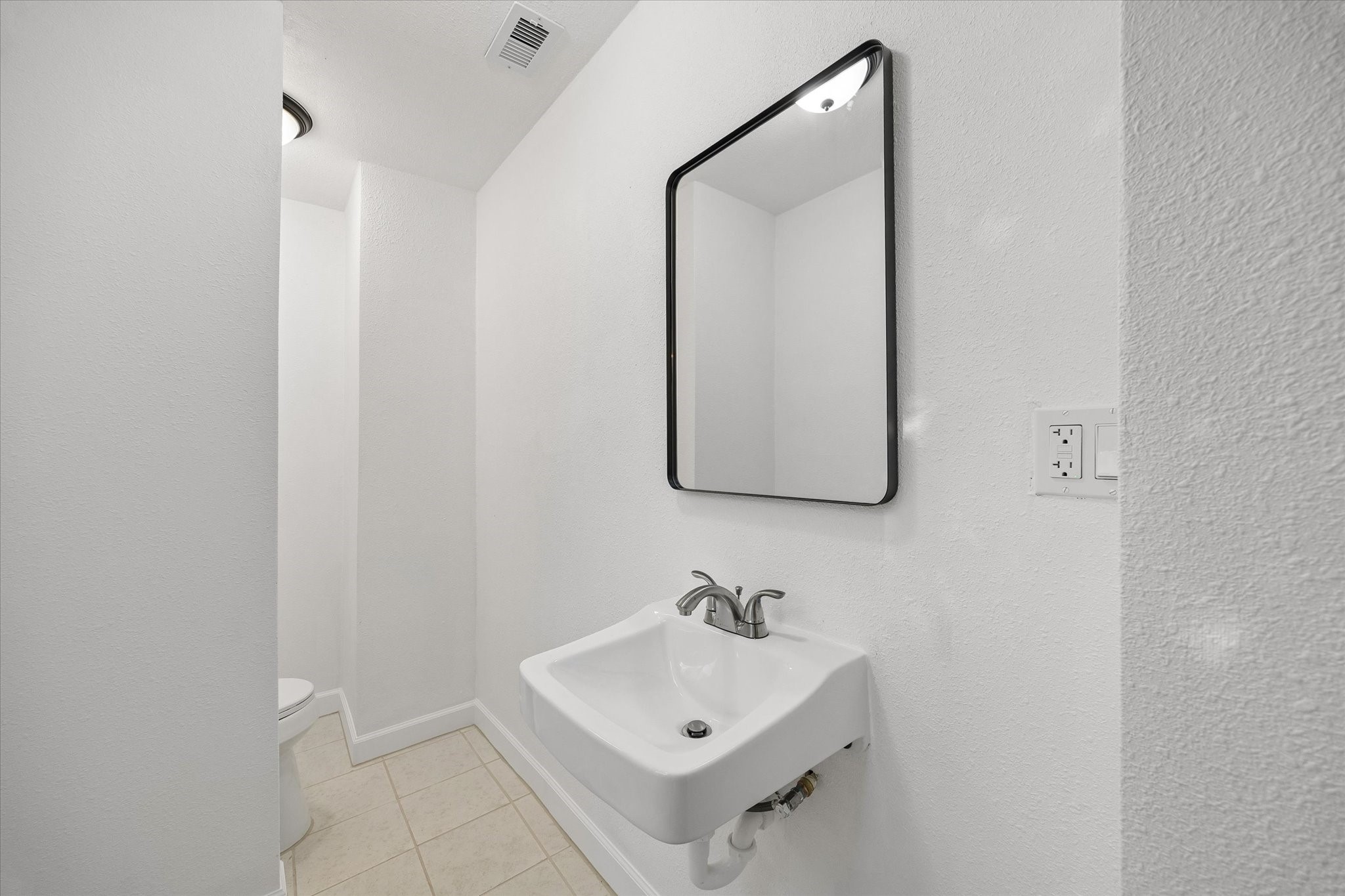 3114 George Street, Bacliff, TX 77518