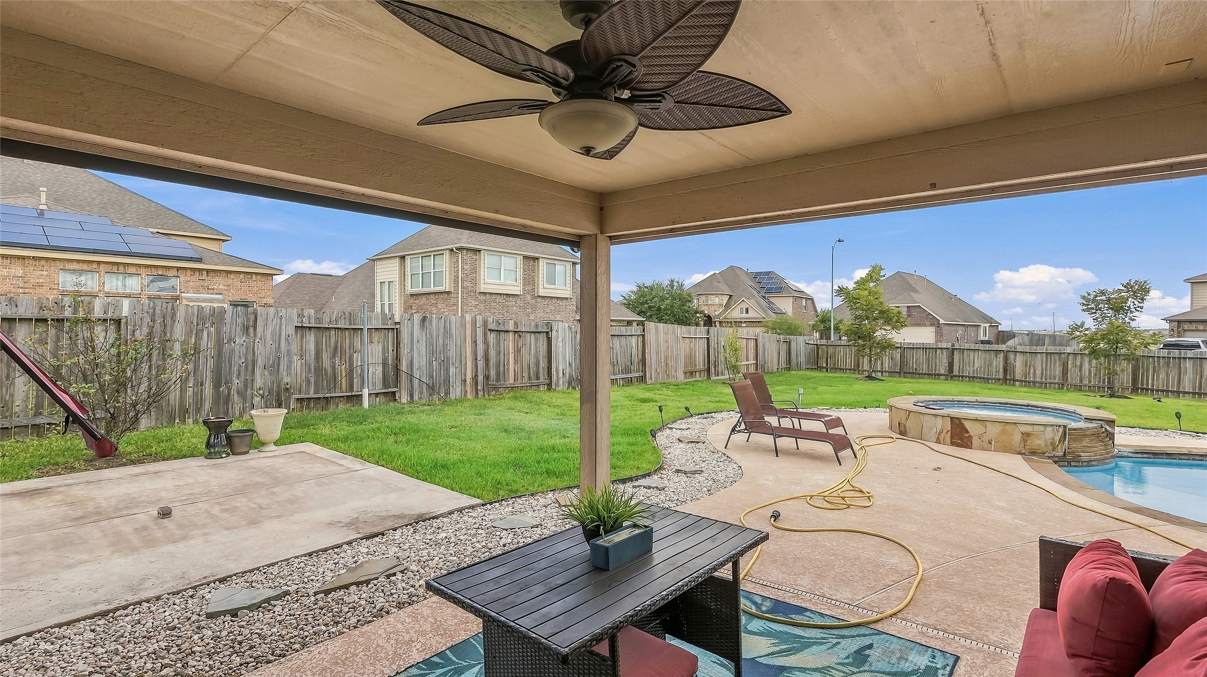 5622 Jay Thrush Drive, Richmond, TX 77407