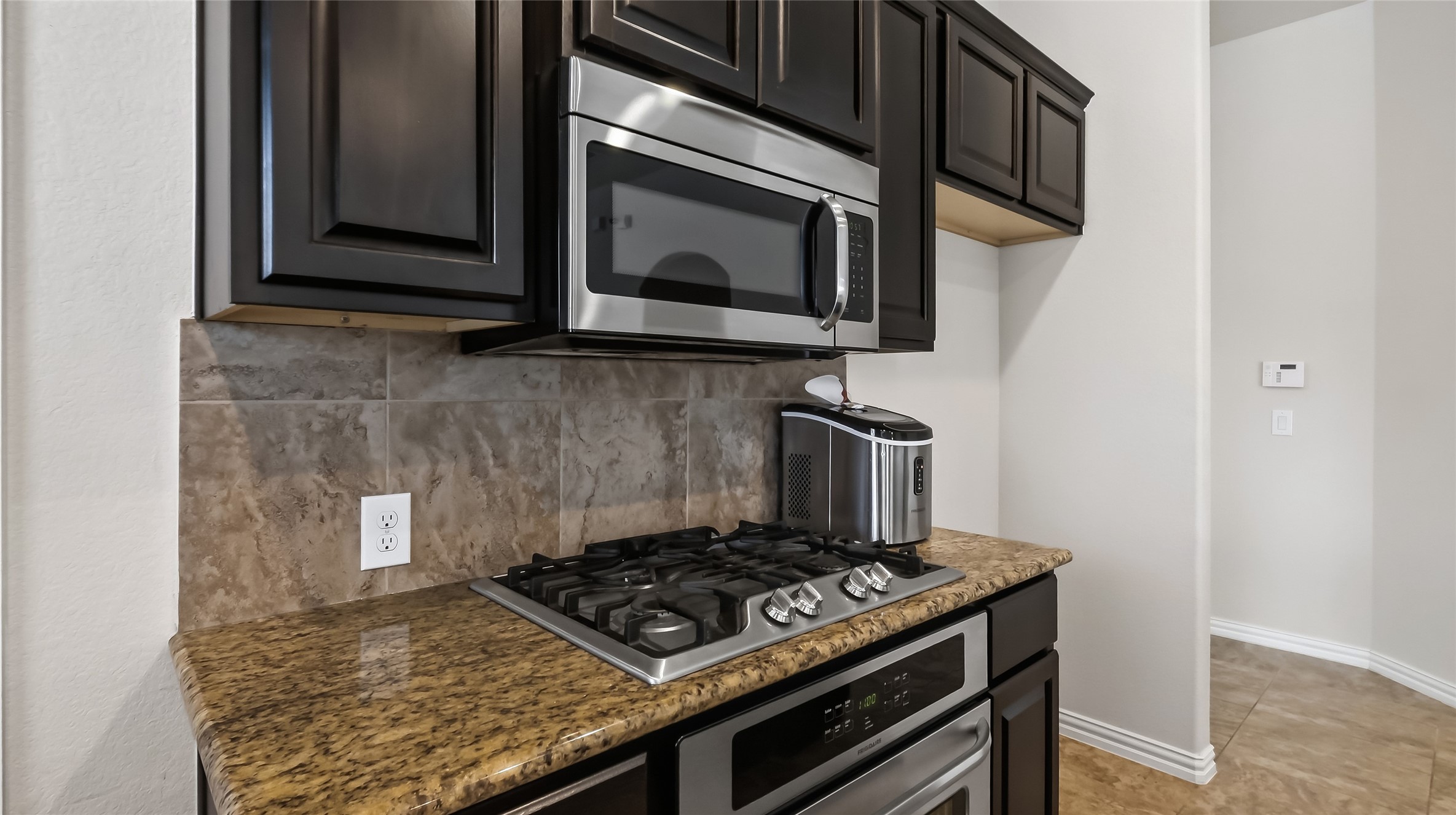 5622 Jay Thrush Drive, Richmond, TX 77407