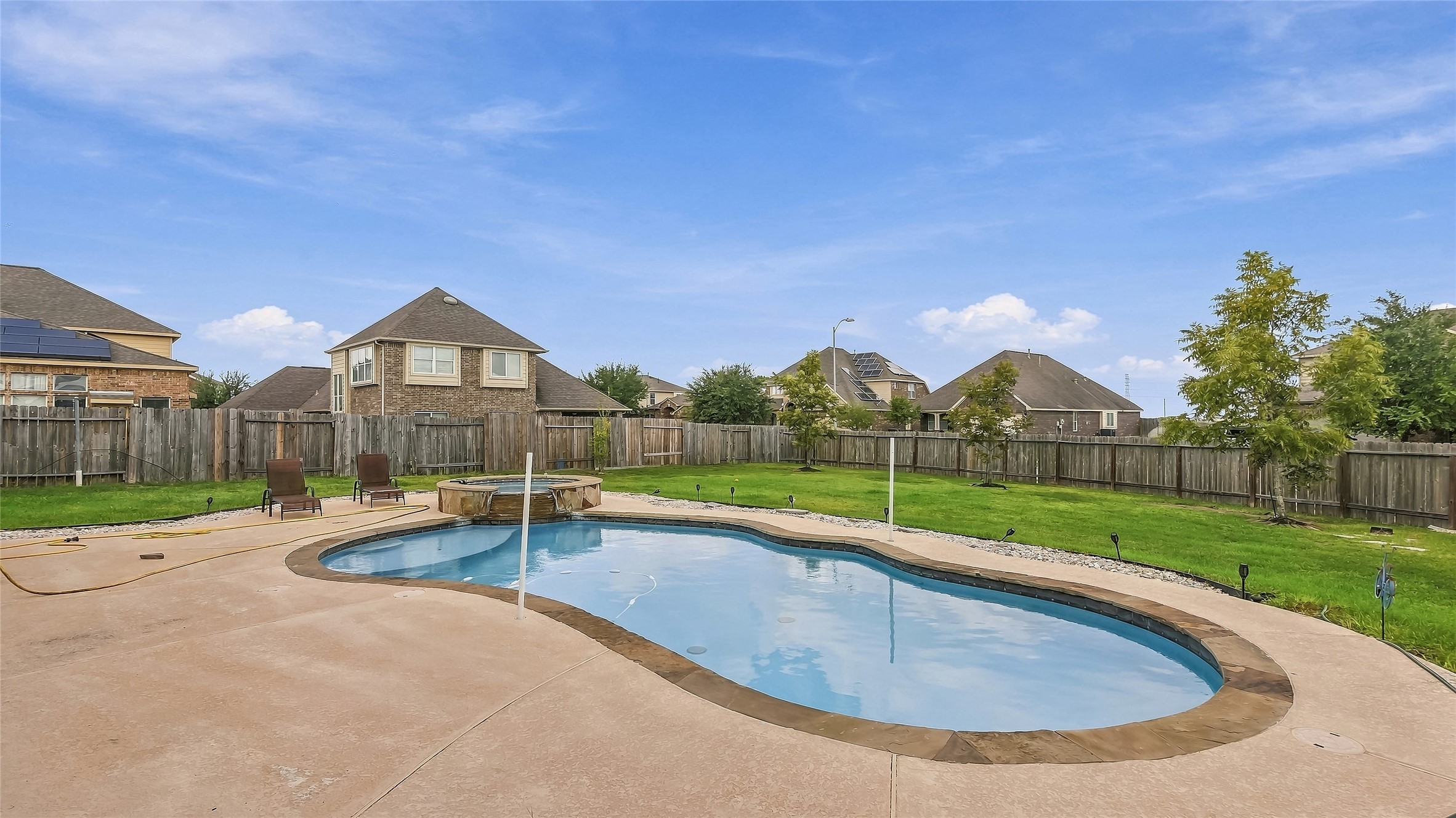 5622 Jay Thrush Drive, Richmond, TX 77407