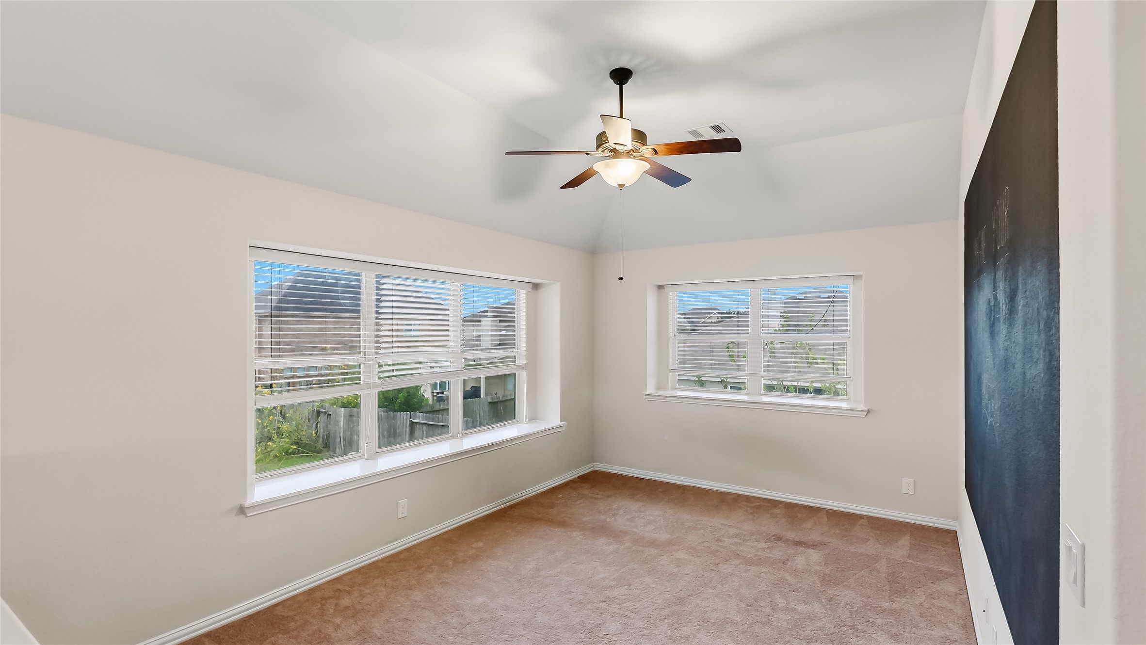 5622 Jay Thrush Drive, Richmond, TX 77407
