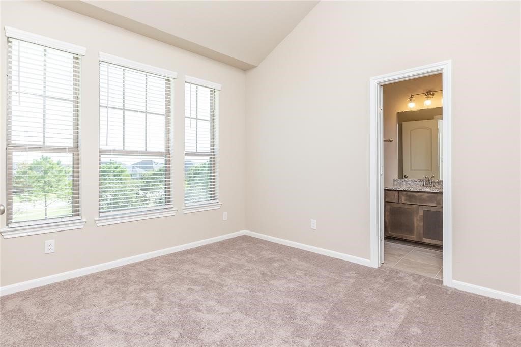 5546 Sallow Bay Lane, Fulshear, TX 77441