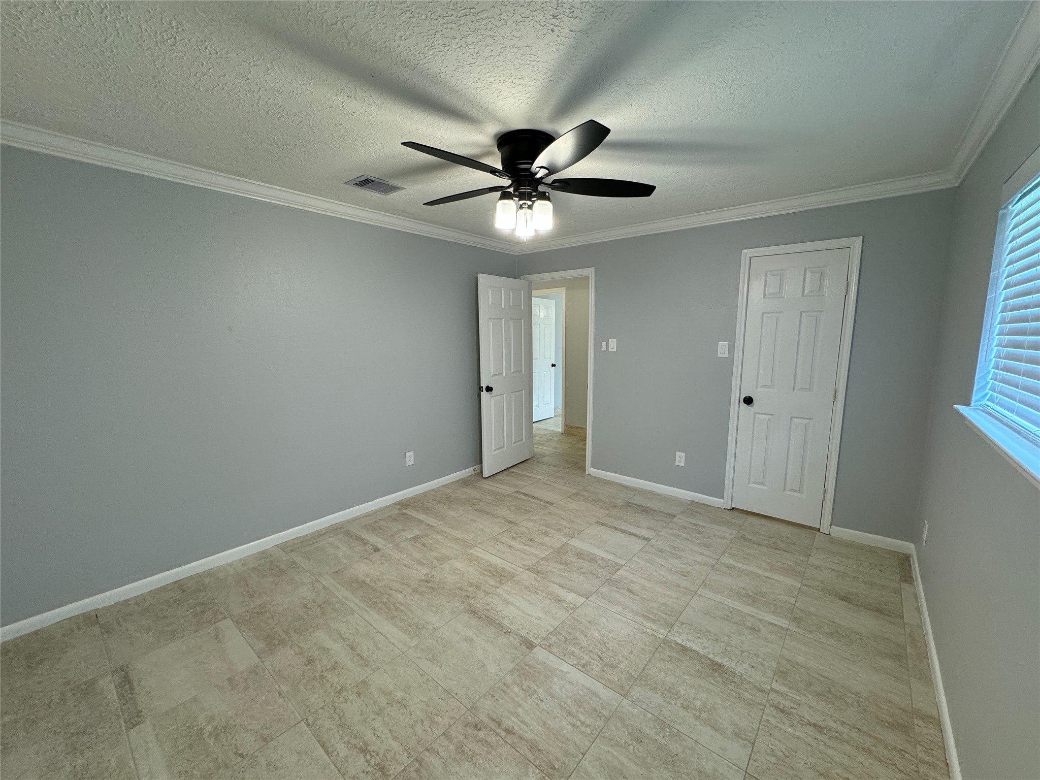 7910 Sands Point Drive, Houston, TX 77036