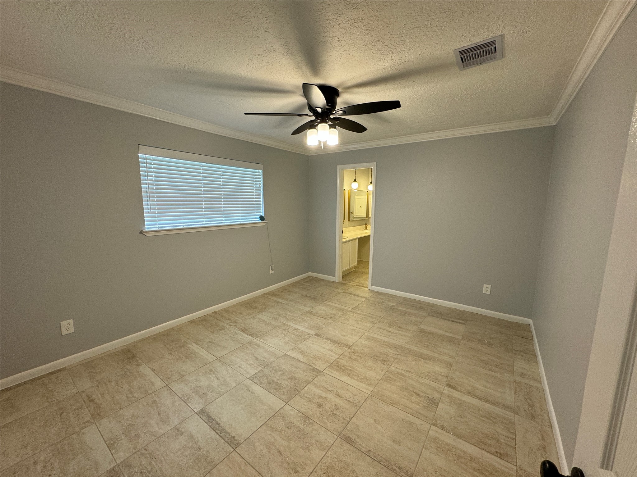 7910 Sands Point Drive, Houston, TX 77036