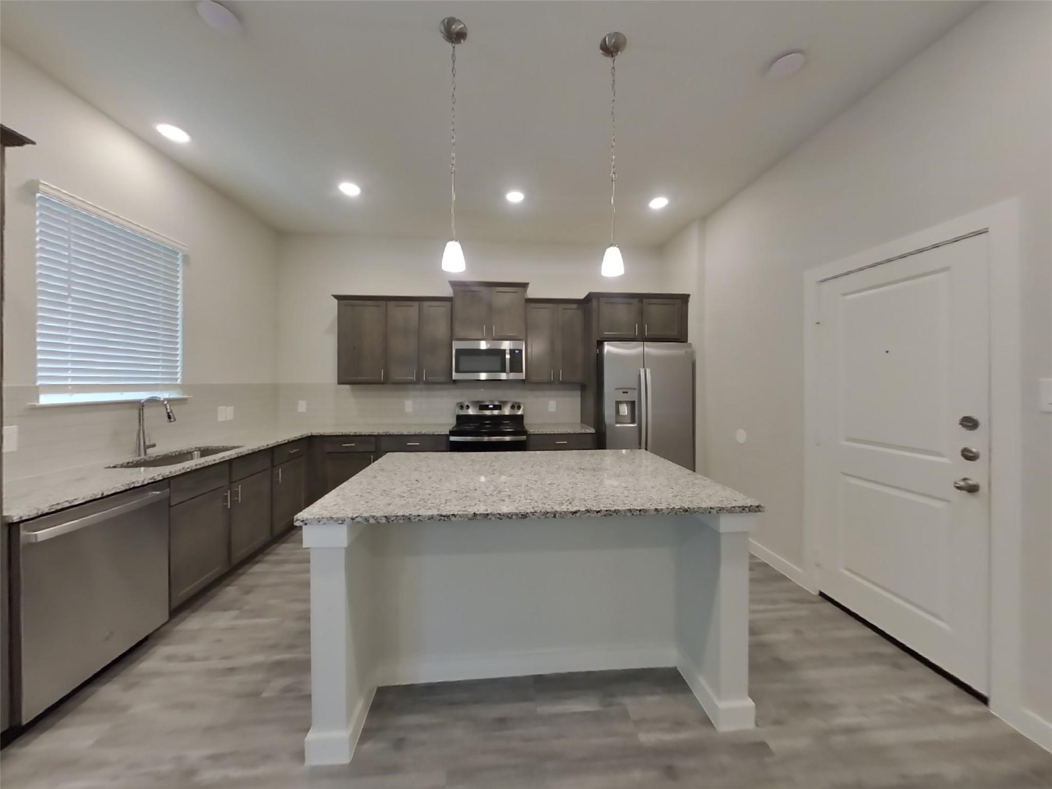 9835 Willow Creek Commerce Drive, #502, Tomball, TX 77375 9835 Willow Creek Commerce Drive, #502, Tomball, TX 77375