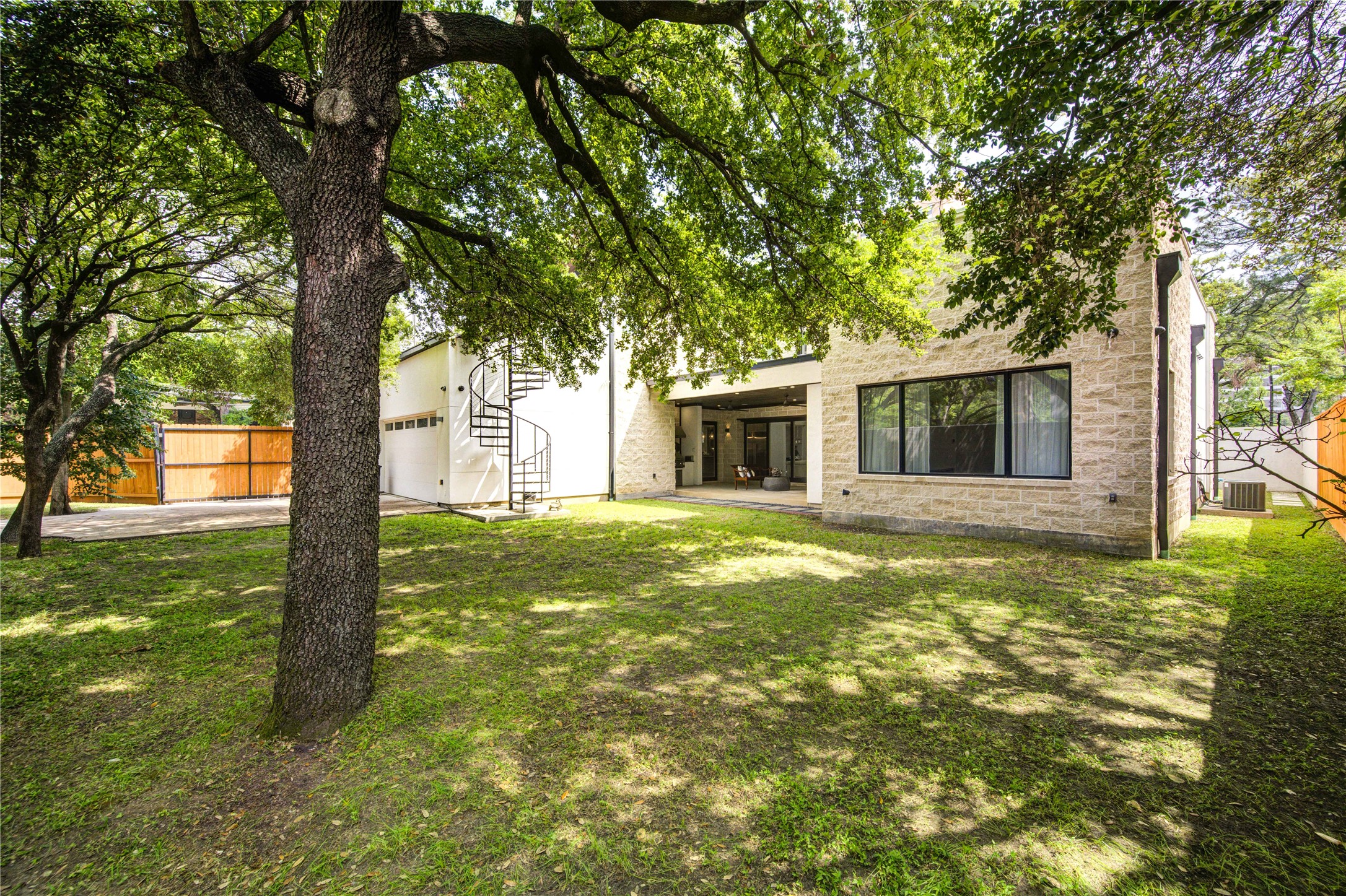 5202 Chesapeake Way, Houston, TX 77056