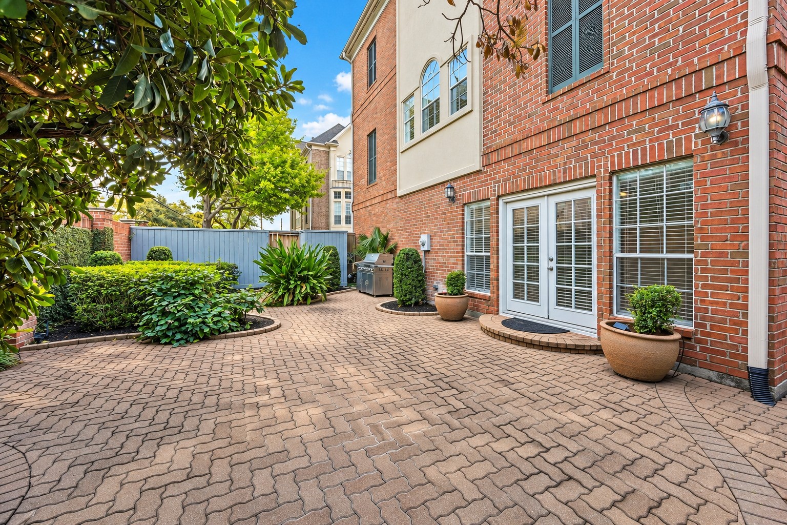 5202 Sagecircle Street S, Houston, TX 77056