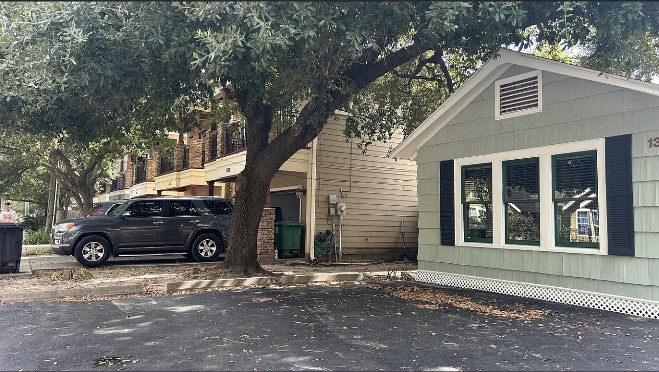 1337 Nashua Street, Houston, TX 77008 1337 Nashua Street, Houston, TX 77008