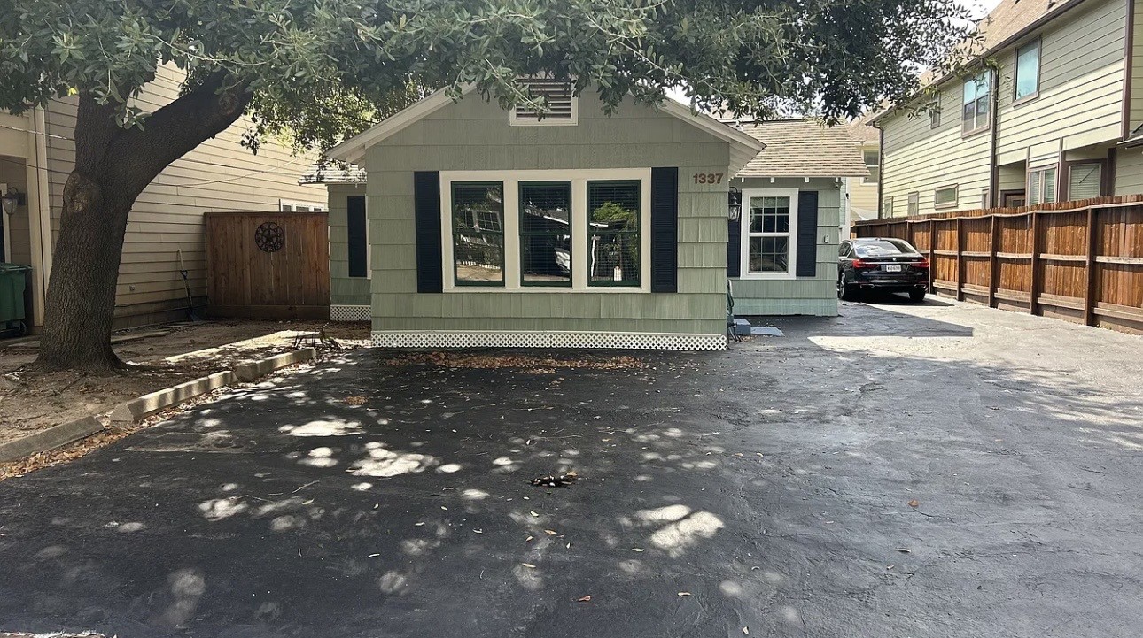 1337 Nashua Street, Houston, TX 77008