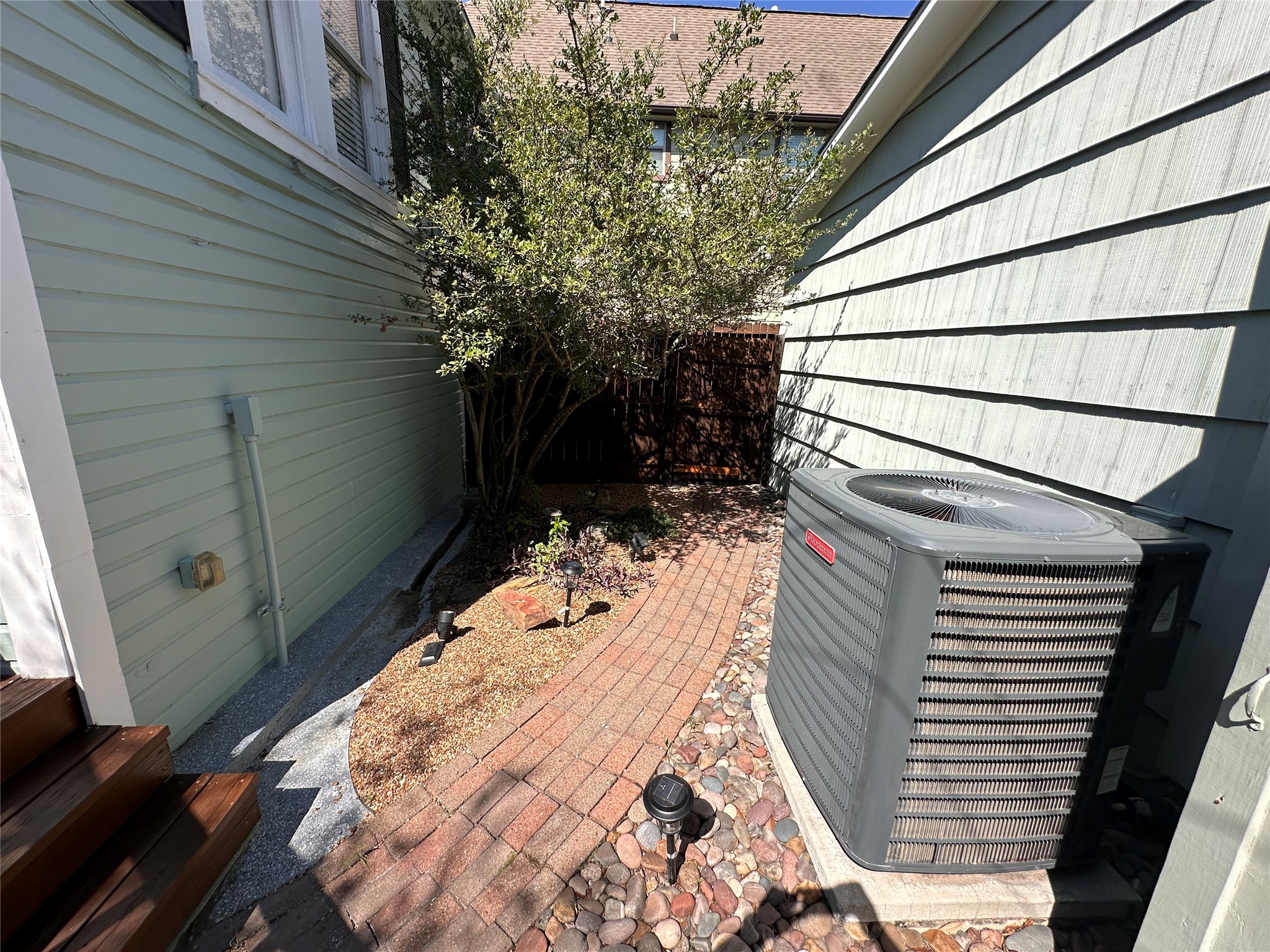 1337 Nashua Street, Houston, TX 77008