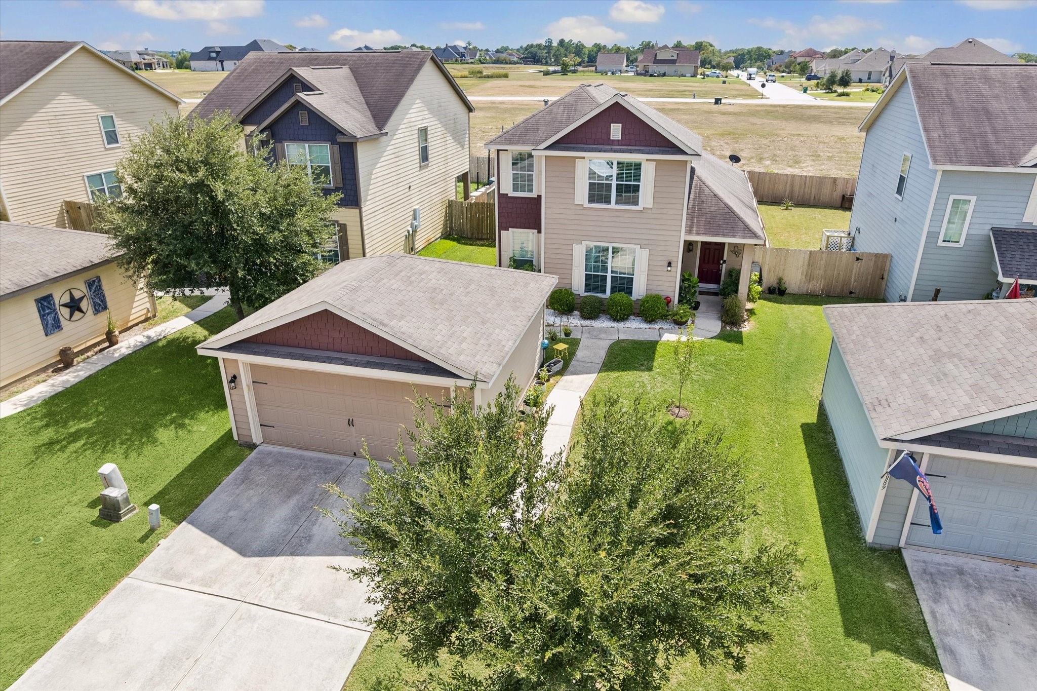 10885 S Lake Mist Lane, Willis, TX 77318