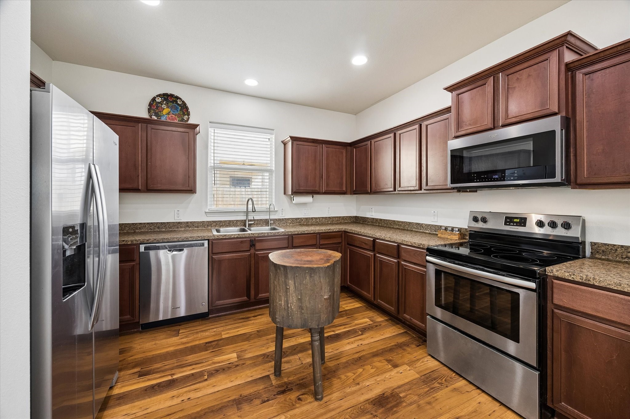 10885 S Lake Mist Lane, Willis, TX 77318