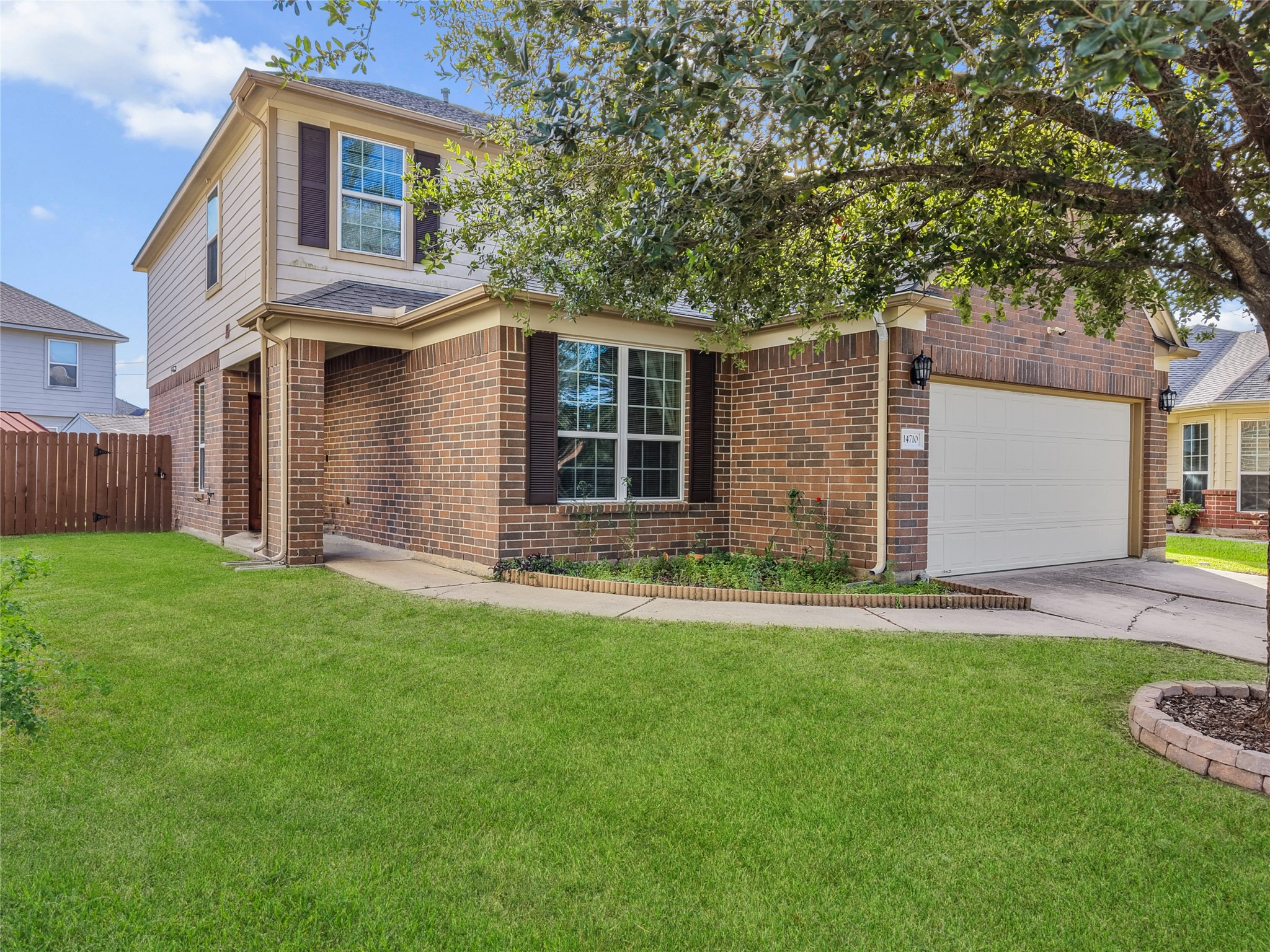 14710 S Isle Of Pines Court, Houston, TX 77049