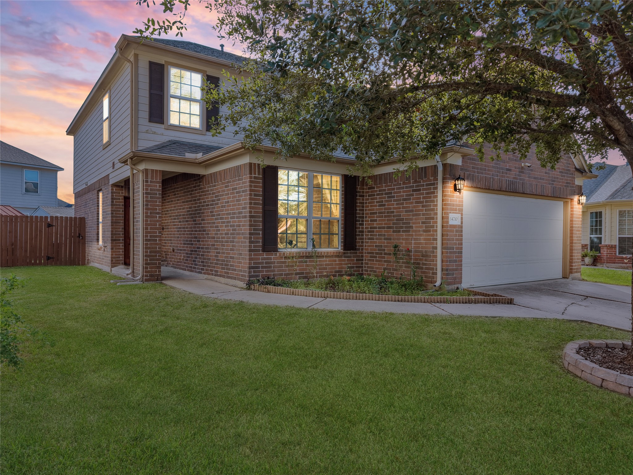 14710 S Isle Of Pines Court, Houston, TX 77049