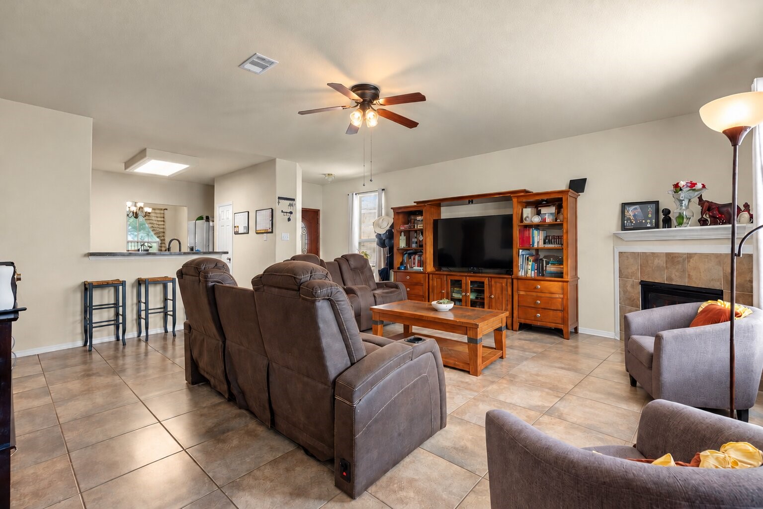 14710 S Isle Of Pines Court, Houston, TX 77049