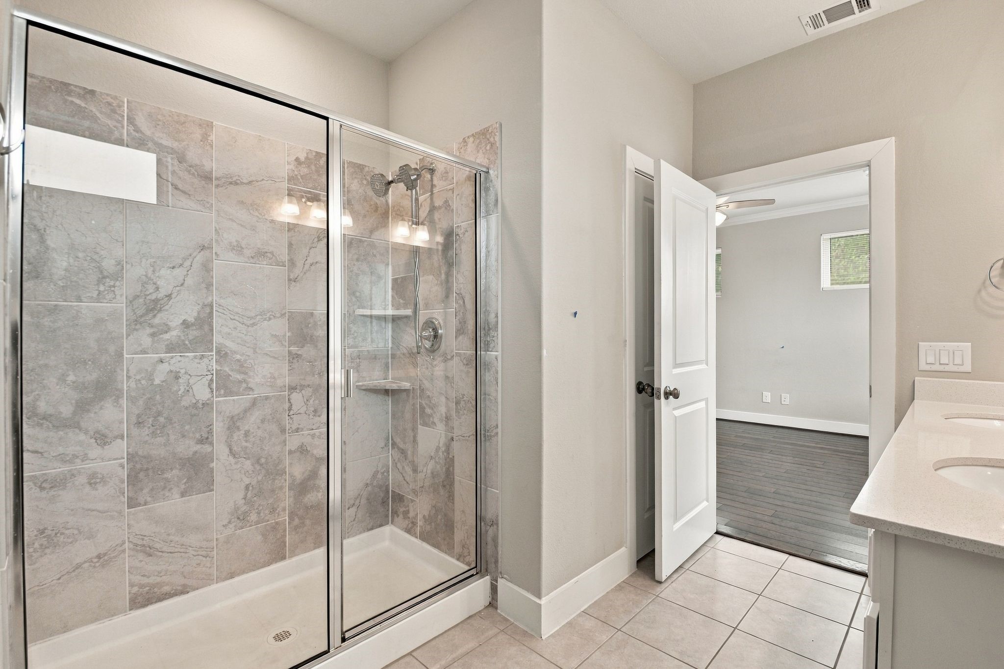 2117 Sequoia Woods Drive, Houston, TX 77080