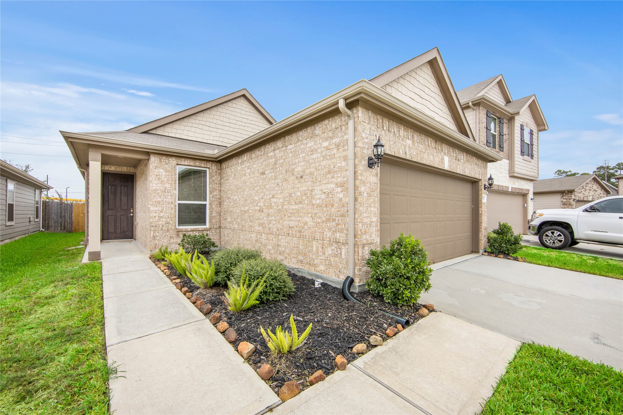 3315 Nila Creek Drive, Spring, TX 77373 3315 Nila Creek Drive, Spring, TX 77373