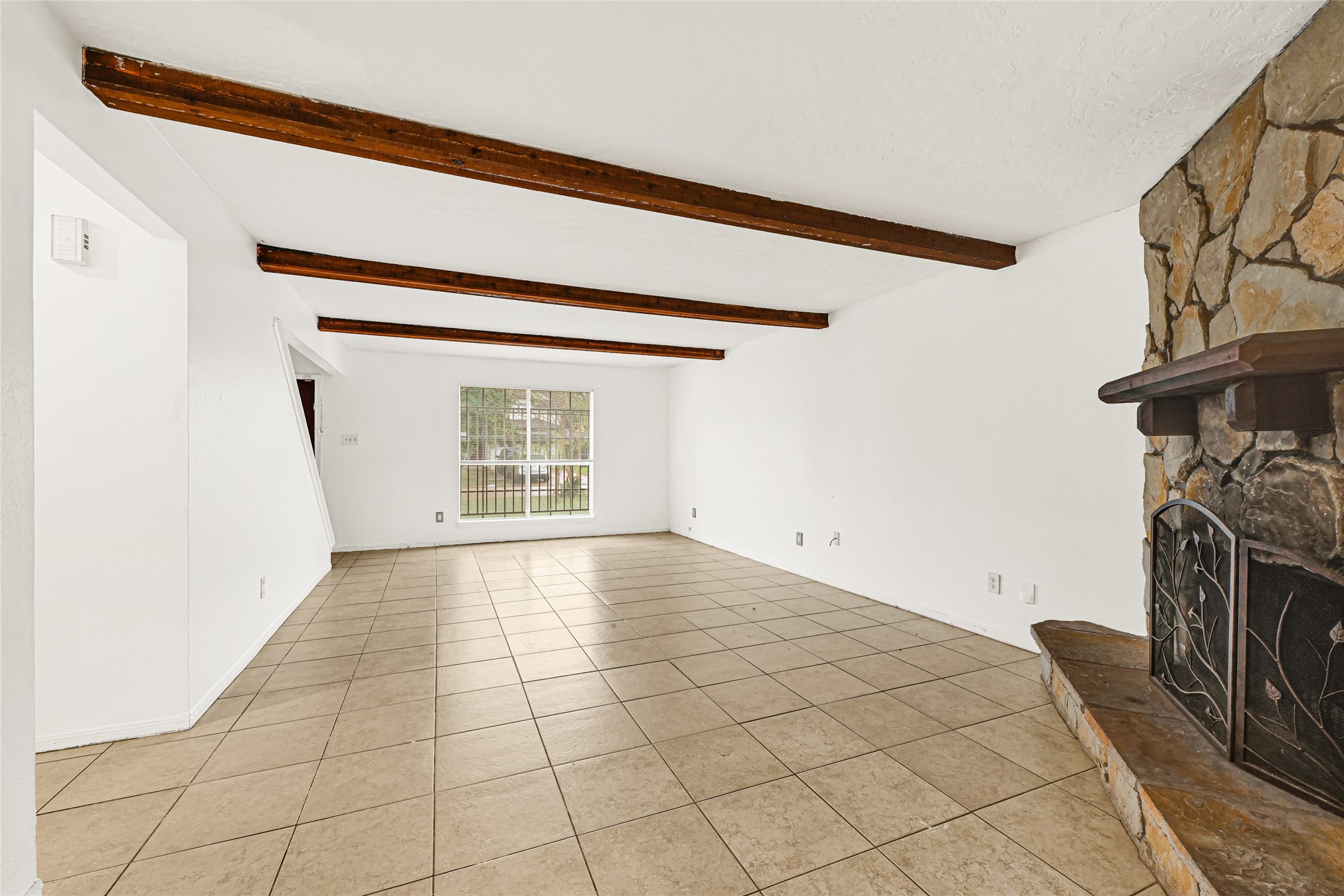15011 Royal Shadows Drive, Houston, TX 77082