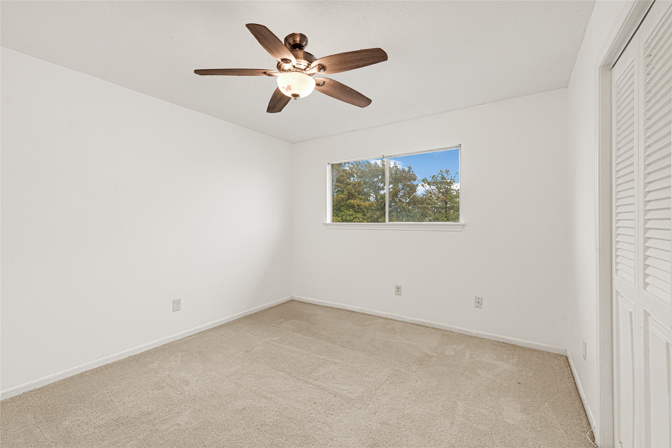 15011 Royal Shadows Drive, Houston, TX 77082