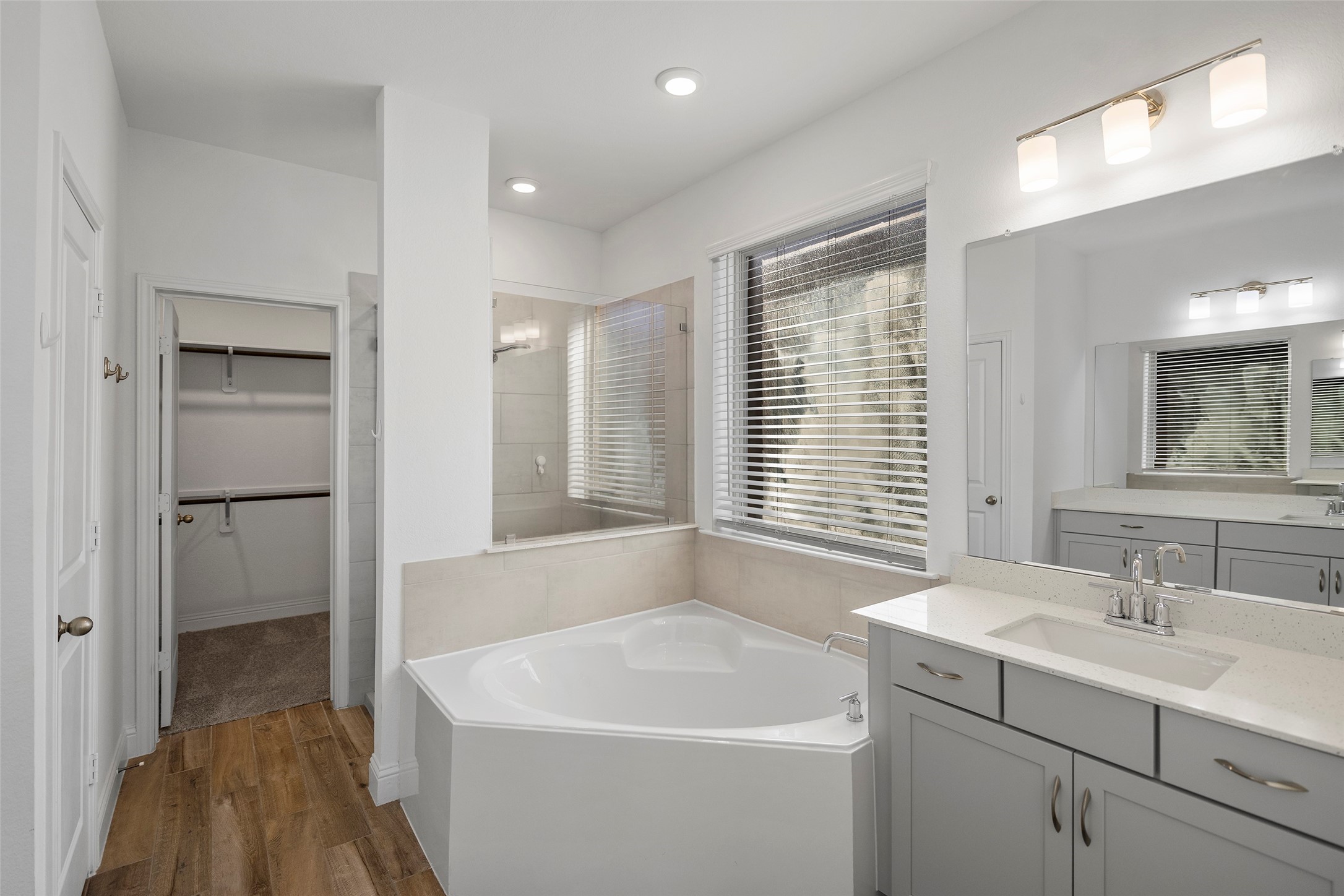 15722 Rosemary Hill Lane, Conroe, TX 77302