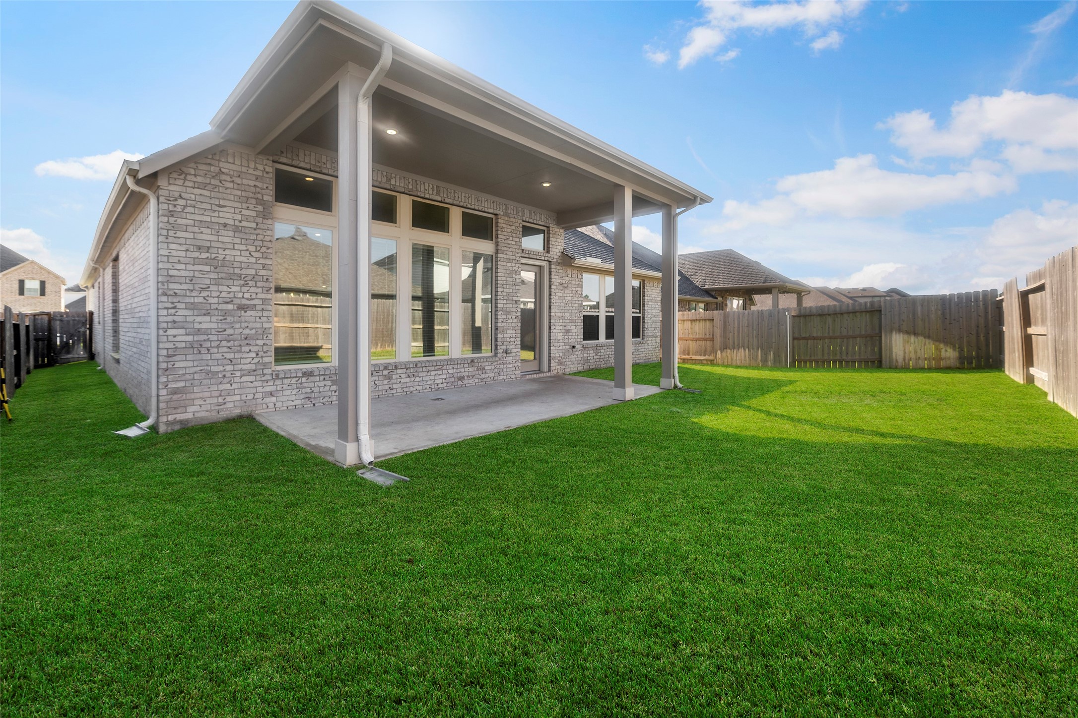 15722 Rosemary Hill Lane, Conroe, TX 77302