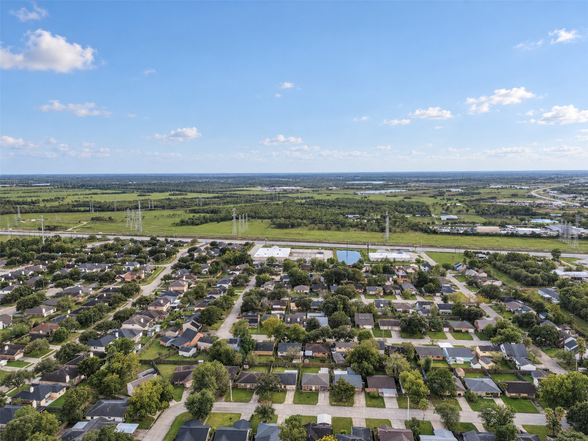 4926 Dollar Reef Drive, Bacliff, TX 77518