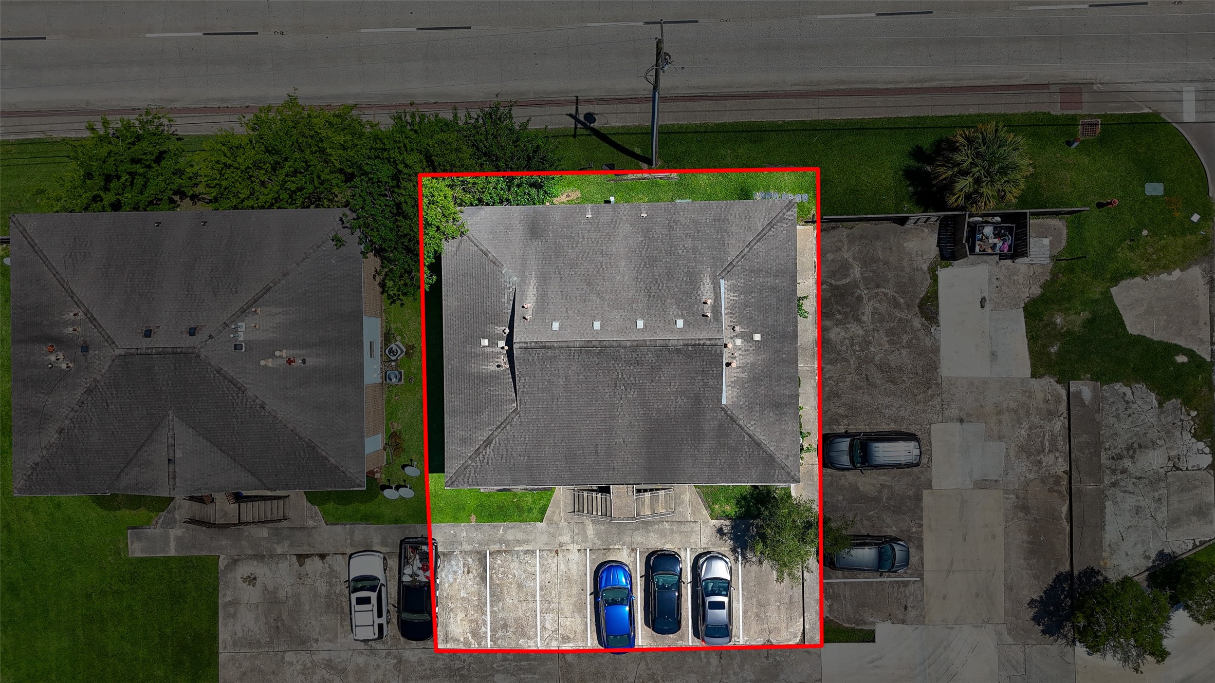 4029 Briar Hollow Drive, Dickinson, TX 77539