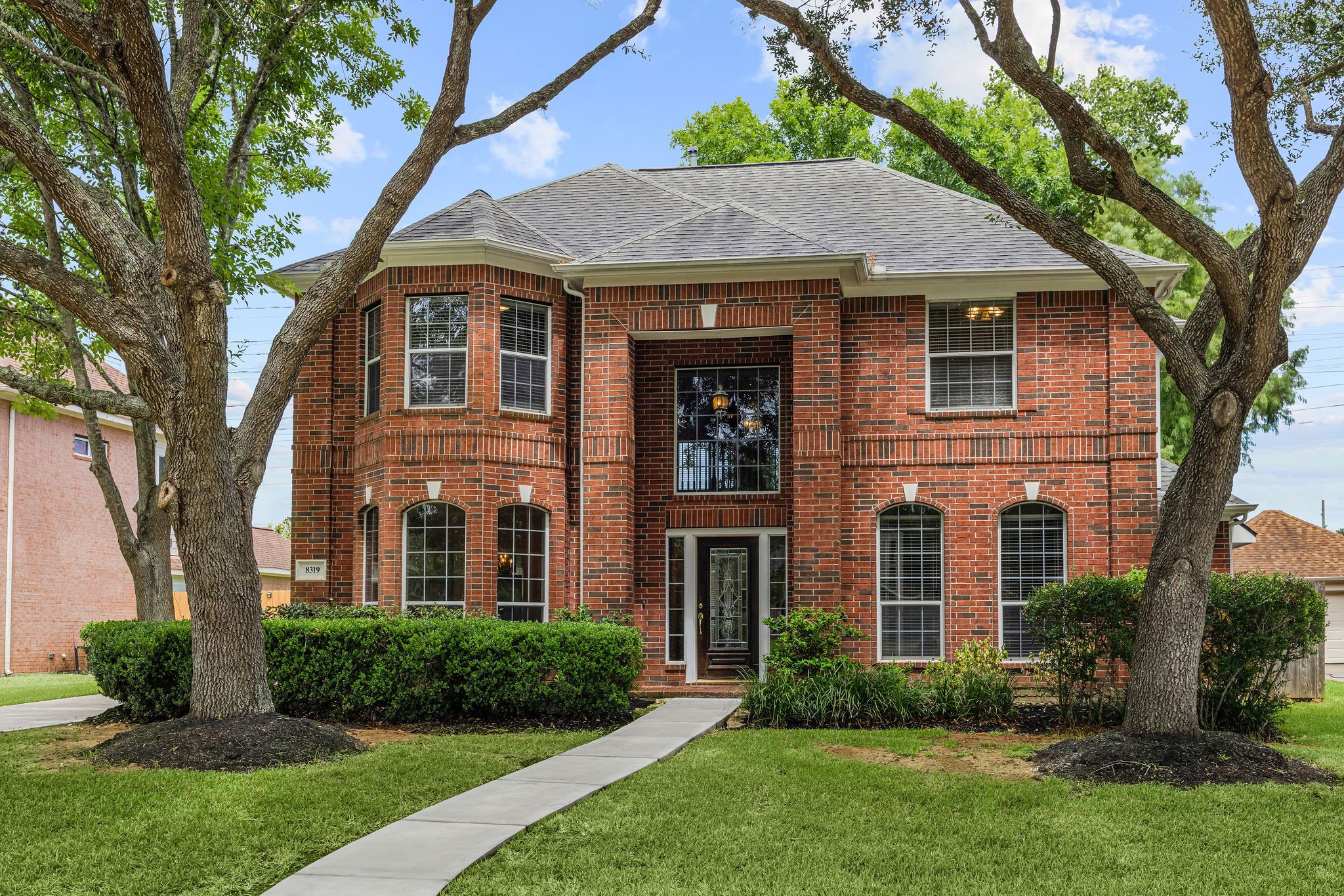 8319 Big Bend Drive, Sugar Land, TX 77479 8319 Big Bend Drive, Sugar Land, TX 77479
