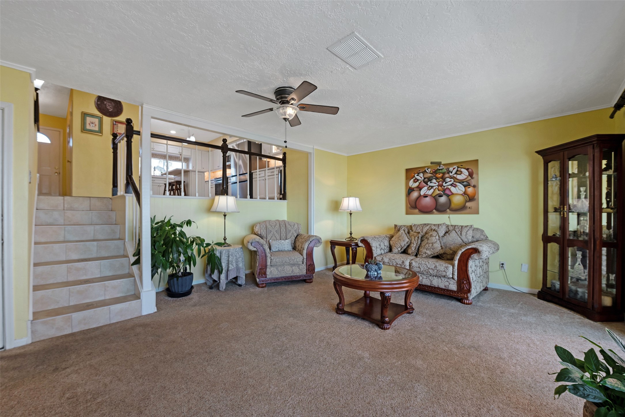 3 Tiki Circle, Tiki Island, TX 77554