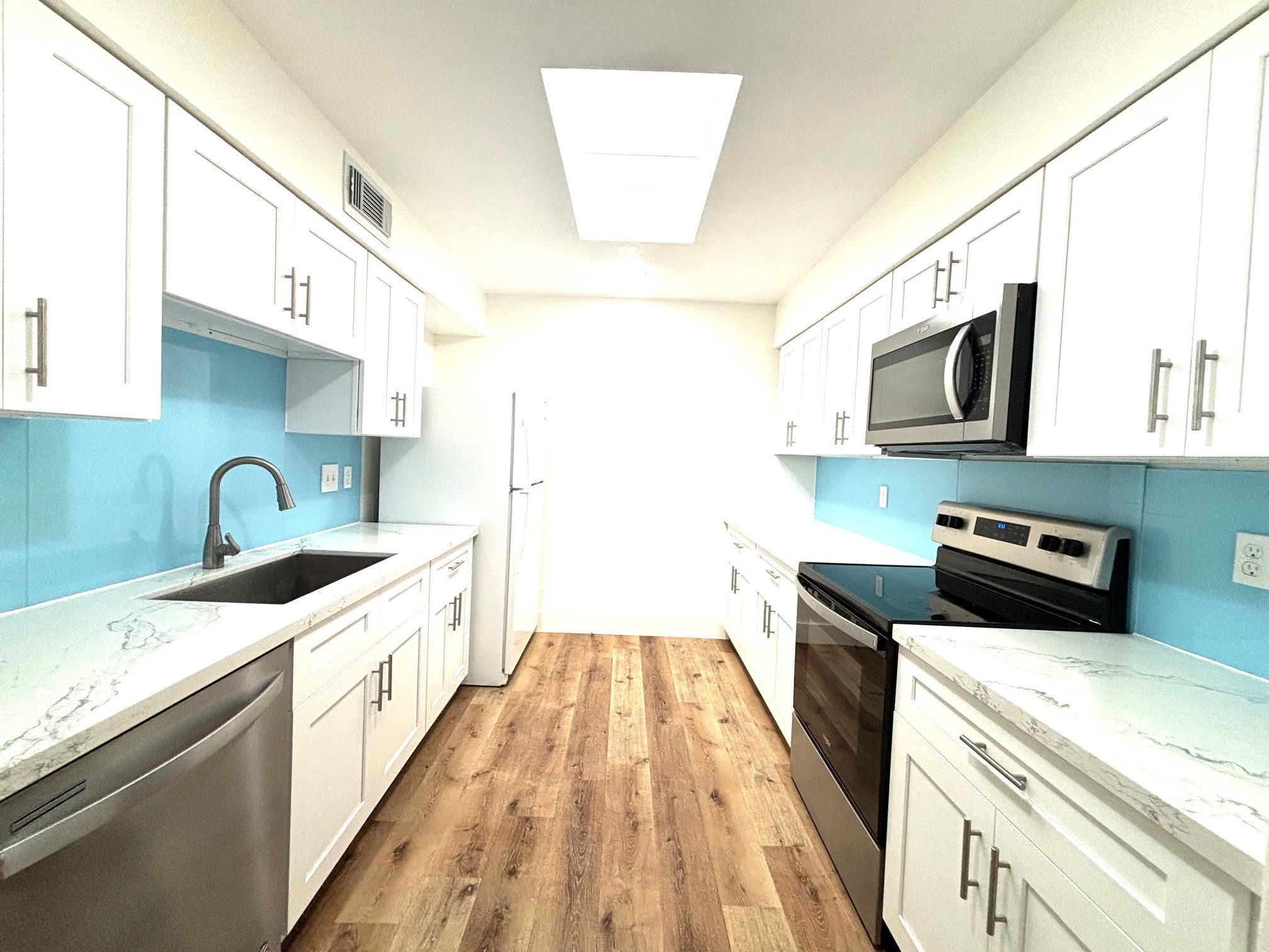 9809 Richmond Avenue, #F7, Houston, TX 77042