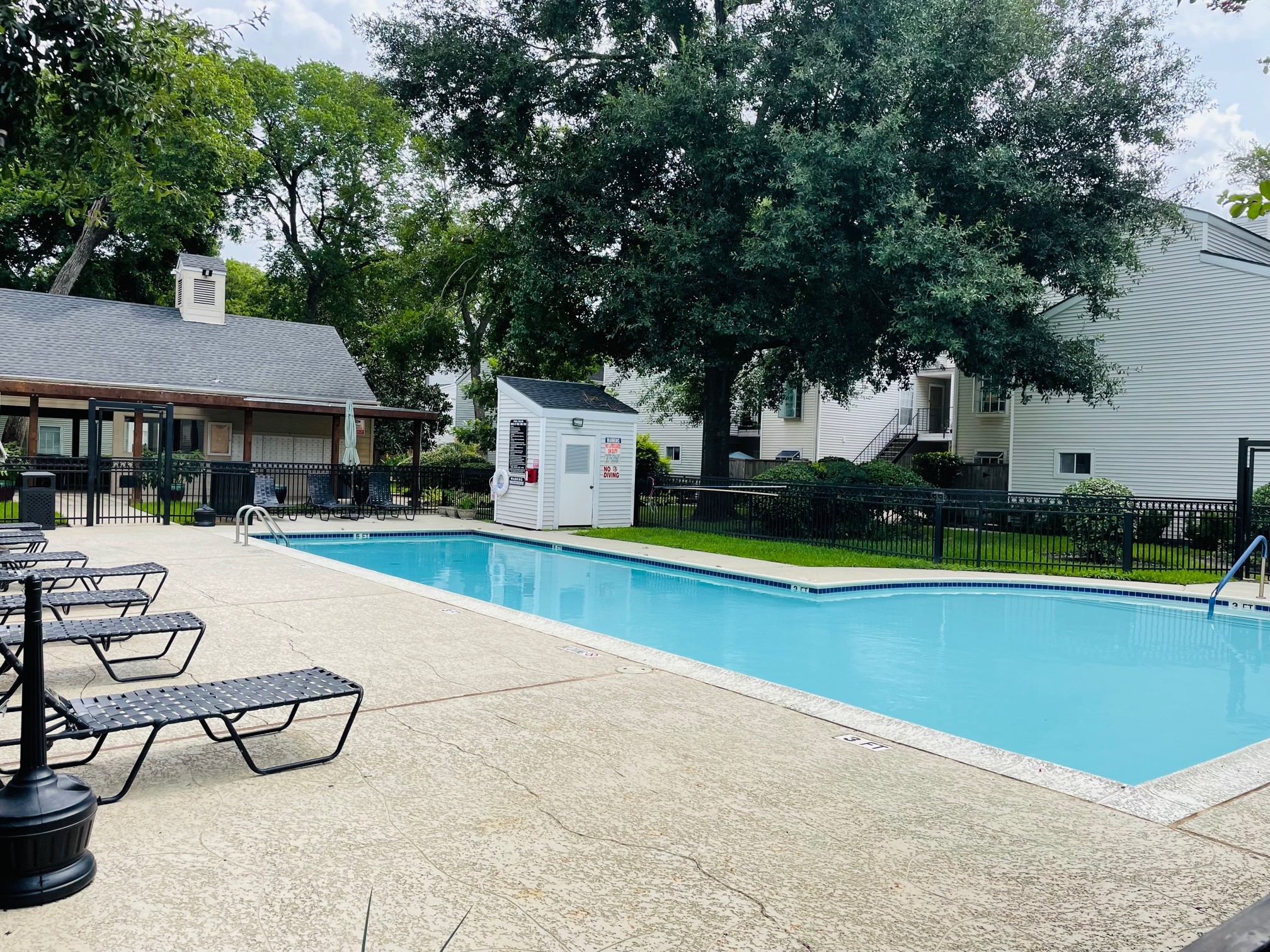 9809 Richmond Avenue, #F7, Houston, TX 77042