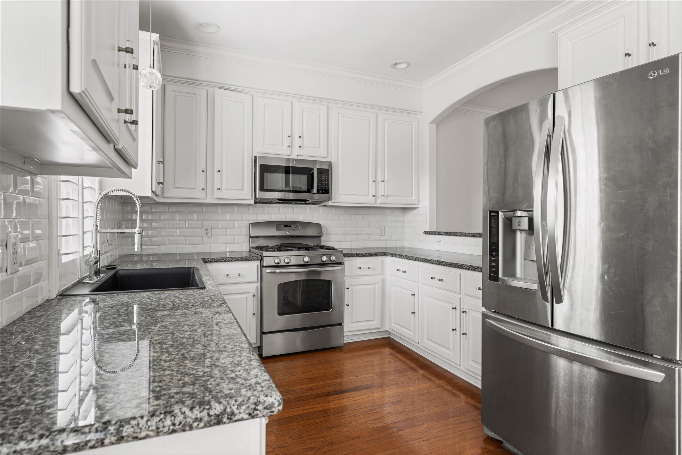 1739 French Village Drive, Houston, TX 77055