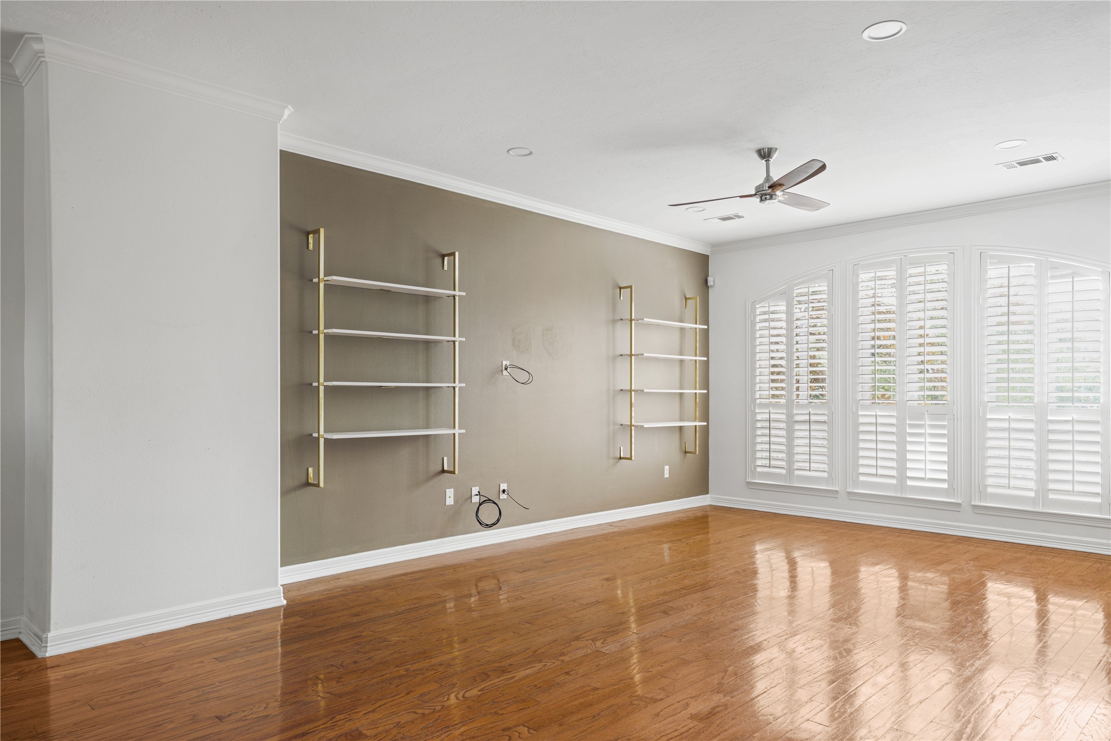 1739 French Village Drive, Houston, TX 77055