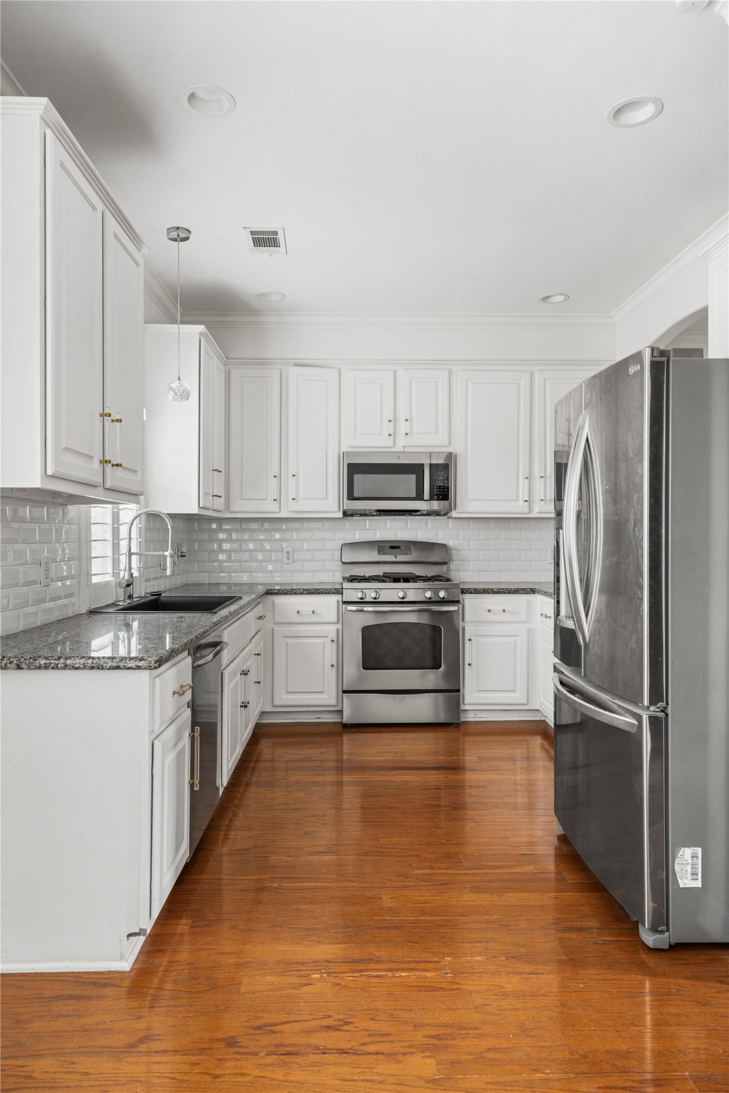 1739 French Village Drive, Houston, TX 77055