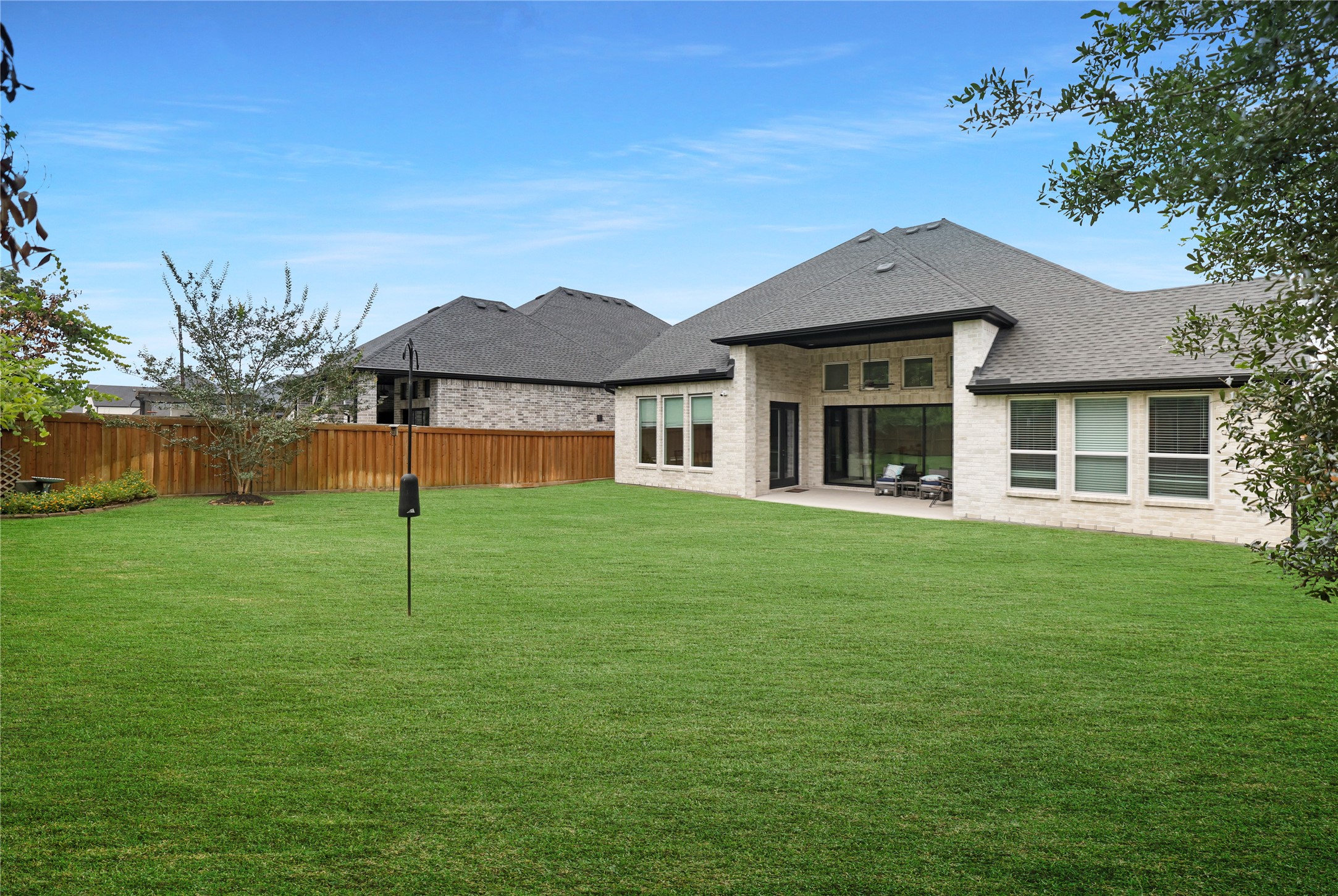 Enjoy this massive backyard!