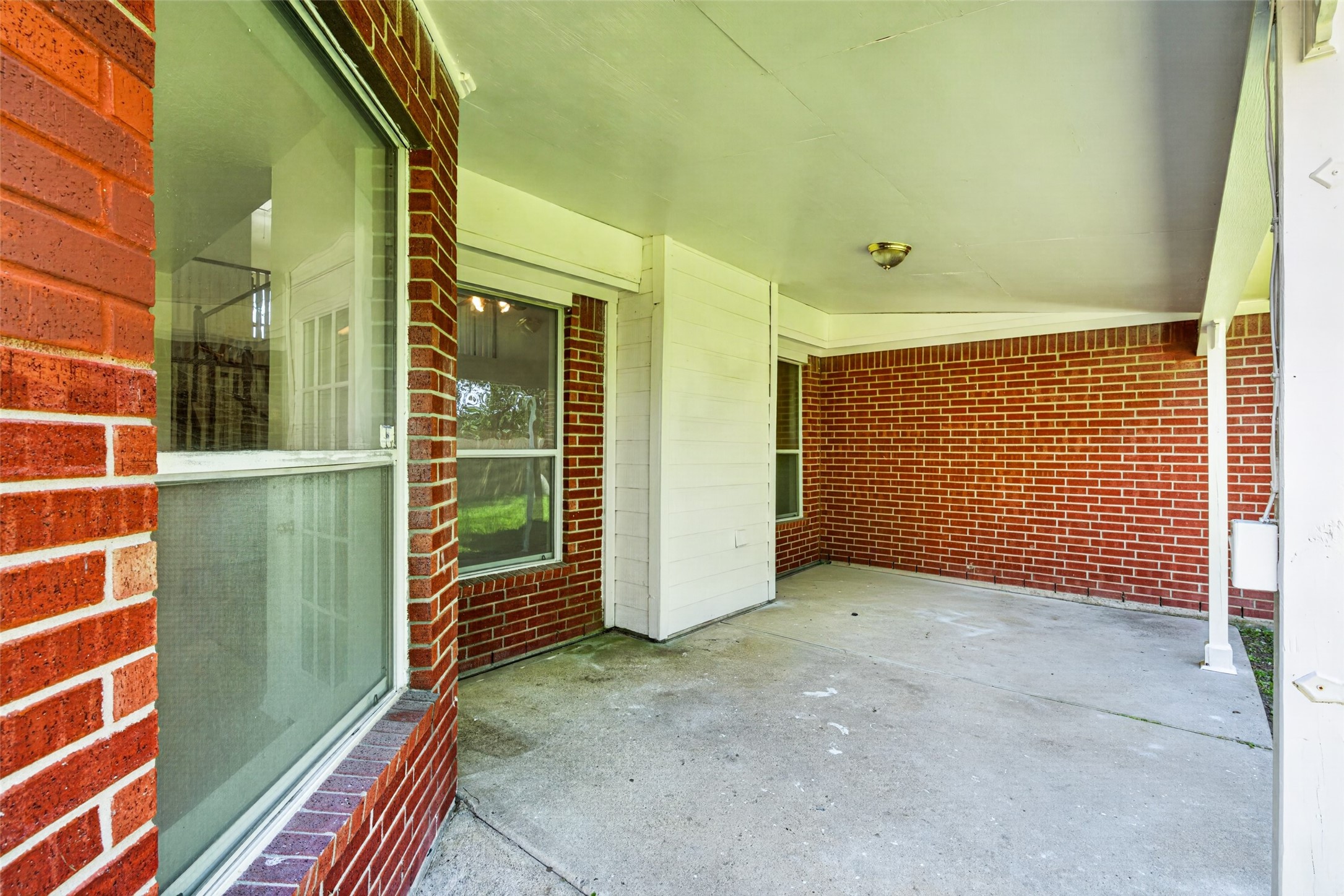 13910 Sunset View Drive, Houston, TX 77083