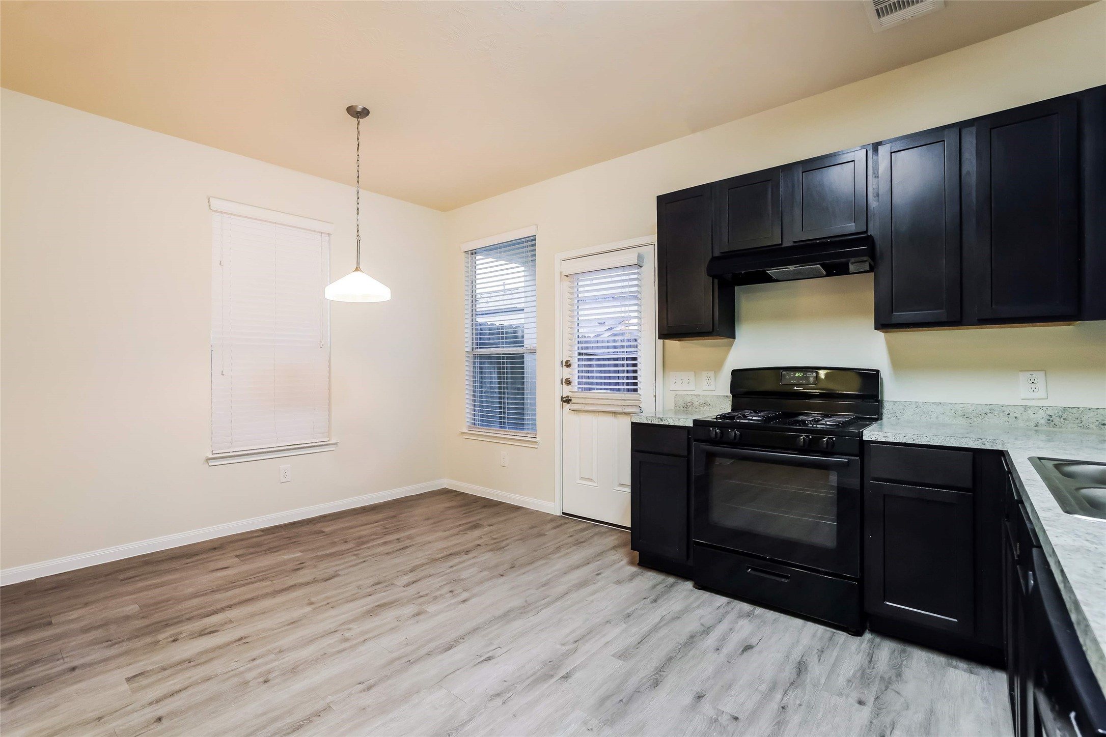 Photos may be representative of the floor plan and not the exact home. Finishes, layout, and features of the actual property for lease may vary.