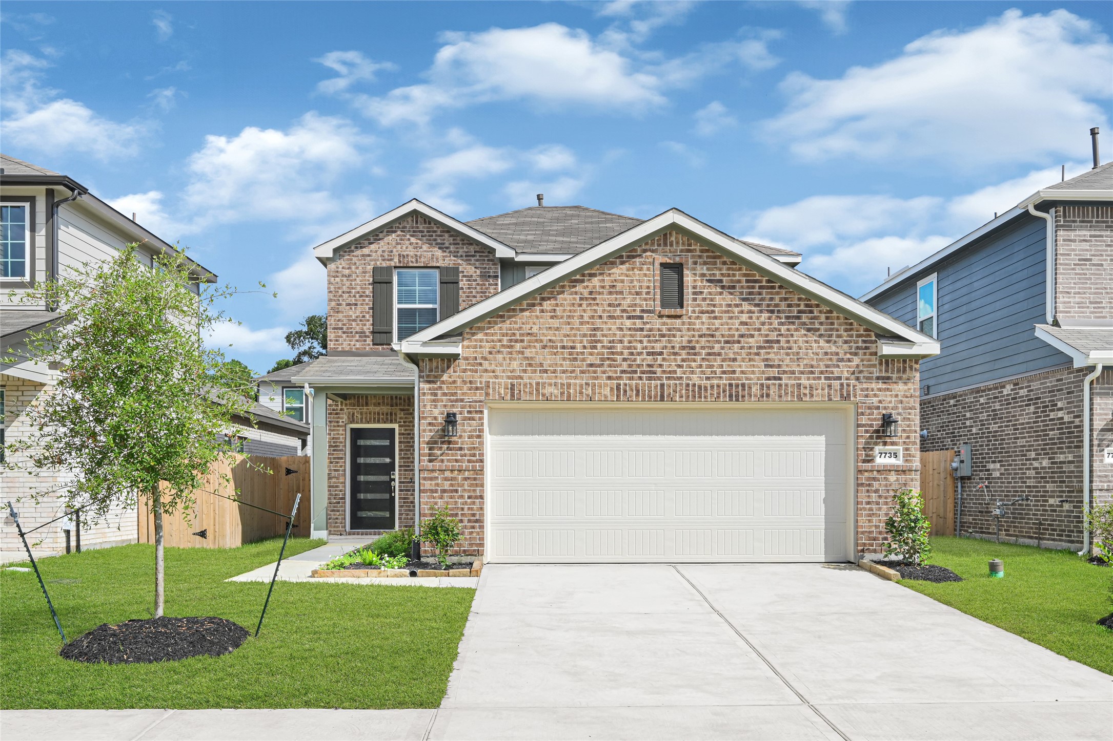 7735 Bergamot Circle, Magnolia, TX 77354 7735 Bergamot Circle, Magnolia, TX 77354