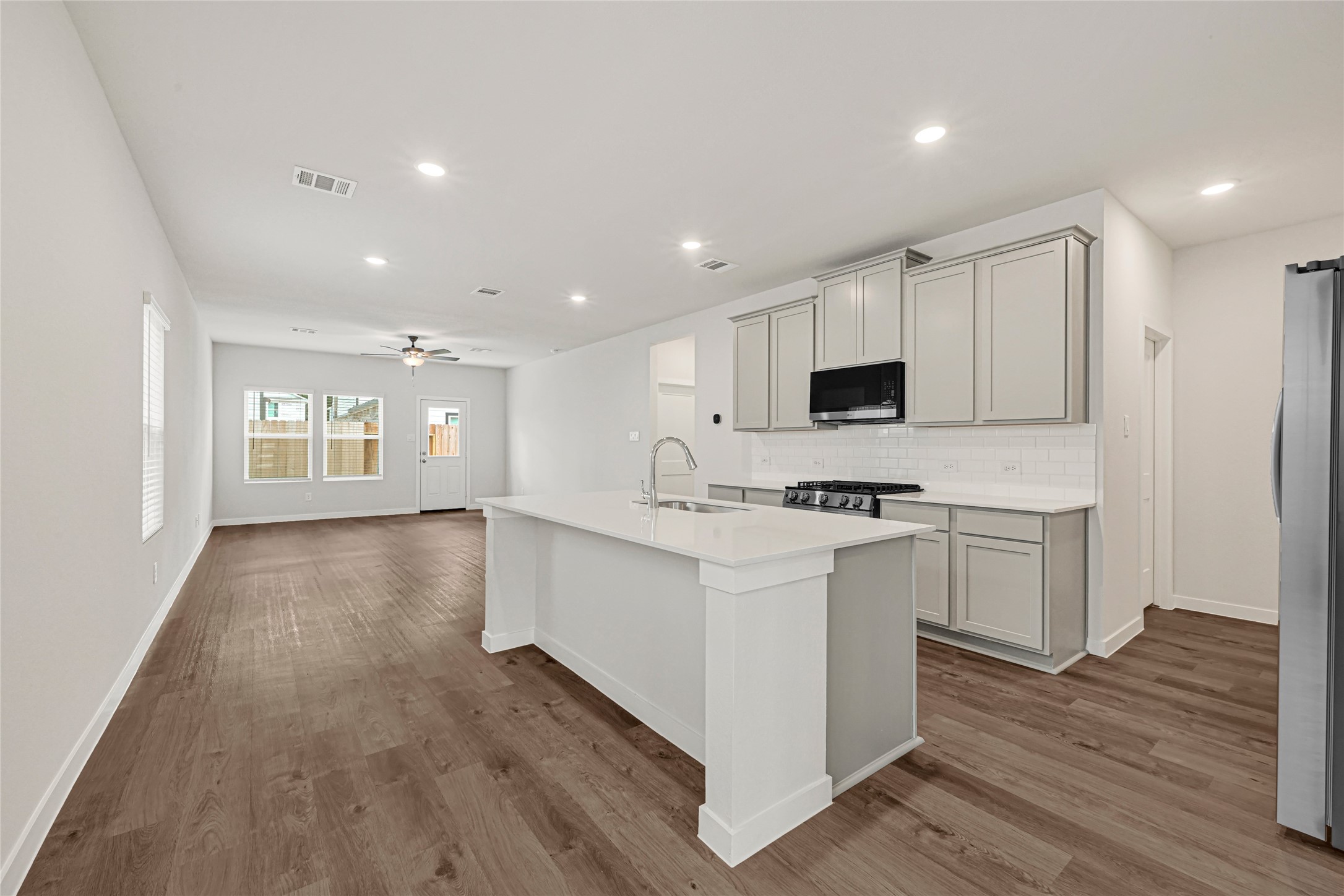 7735 Bergamot Circle, Magnolia, TX 77354