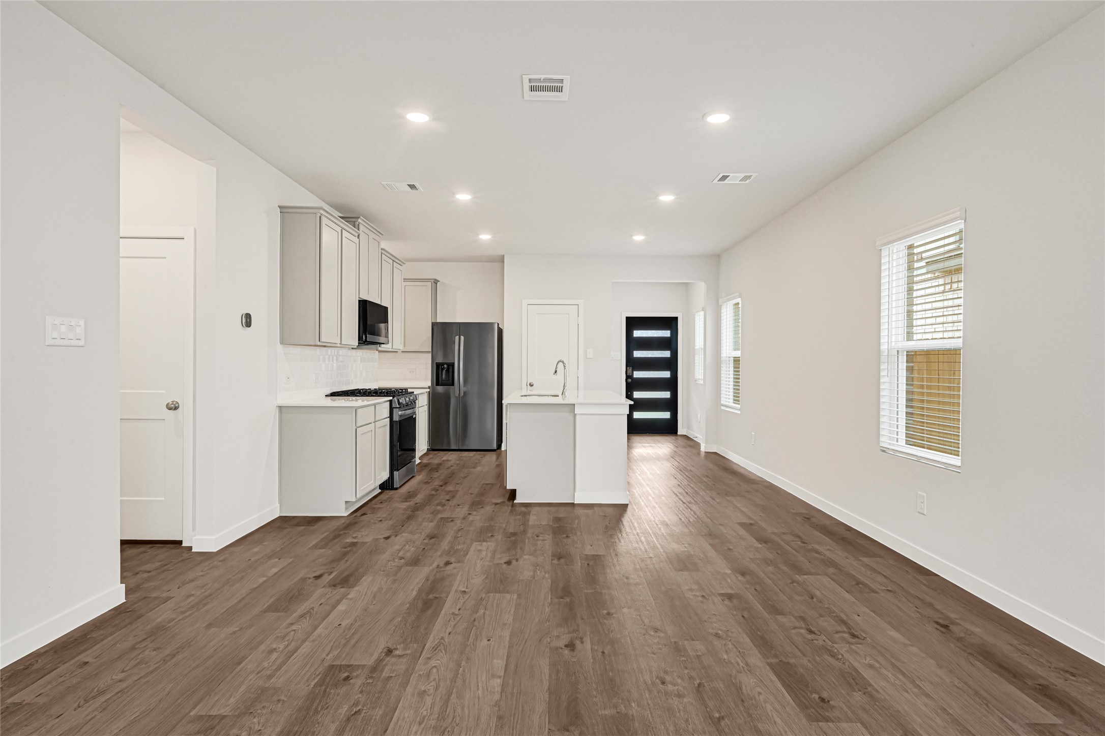 7735 Bergamot Circle, Magnolia, TX 77354