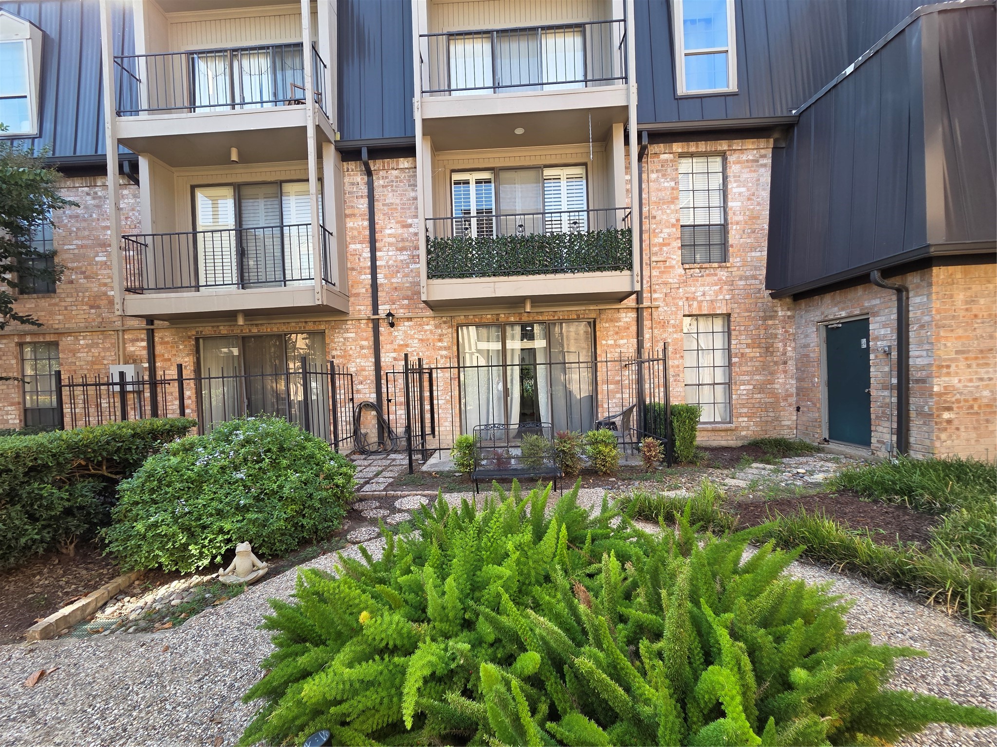 View of the condo from the courtyard.