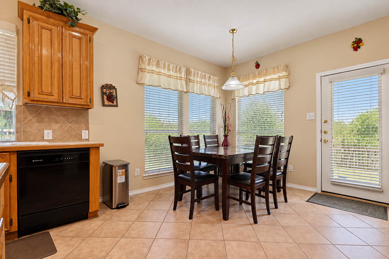 2907 Napoleonic Court, Houston, TX 77014