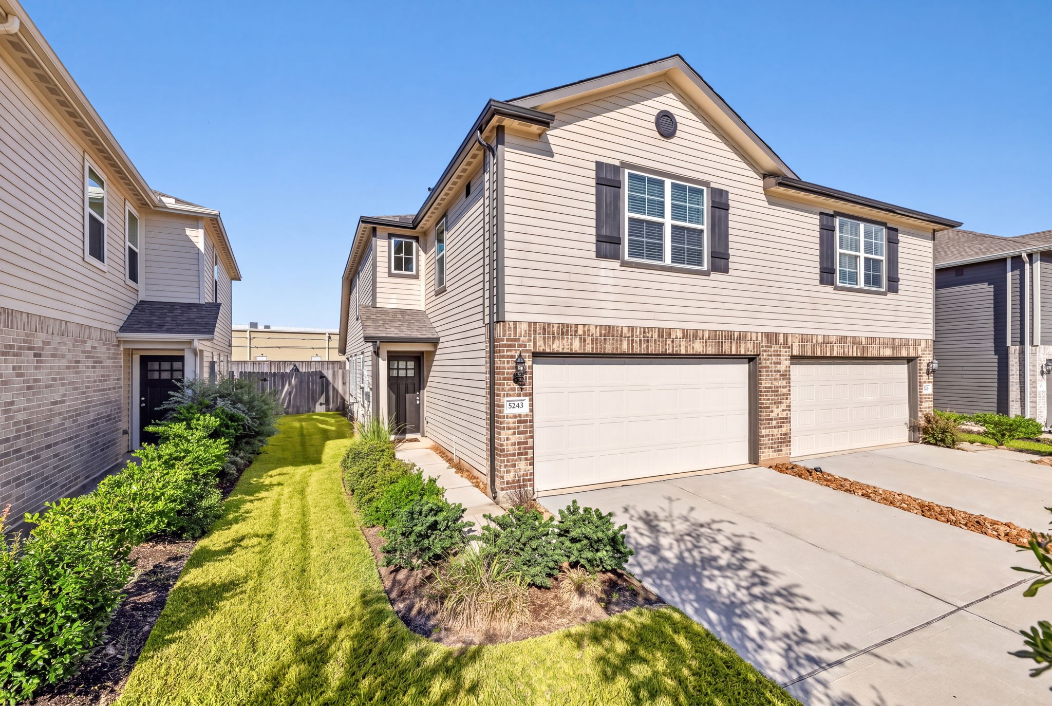 LIKE NEW 2023 built. Home is in impeccable condition.