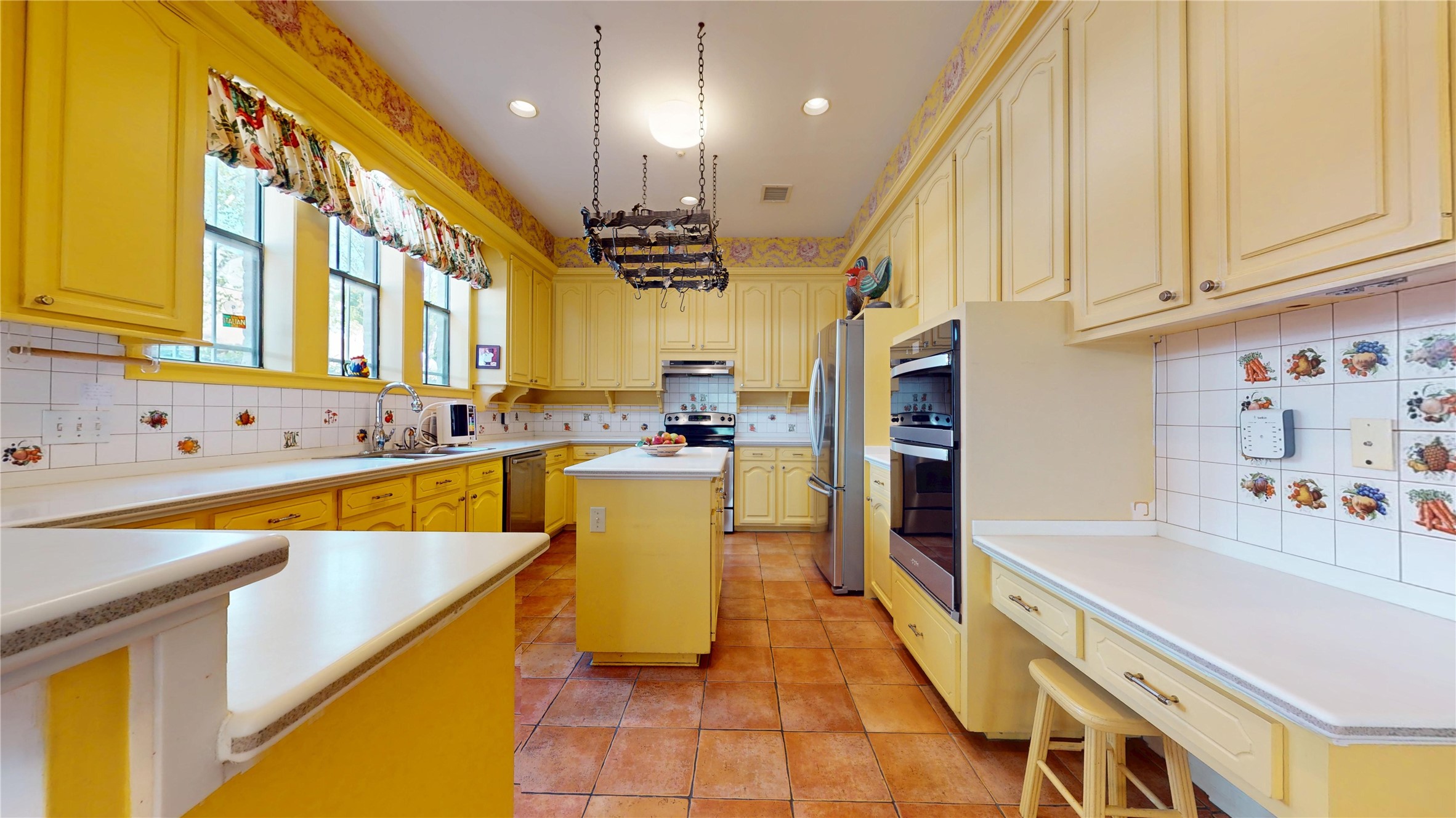 2203 Potomac Drive, #A, Houston, TX 77057